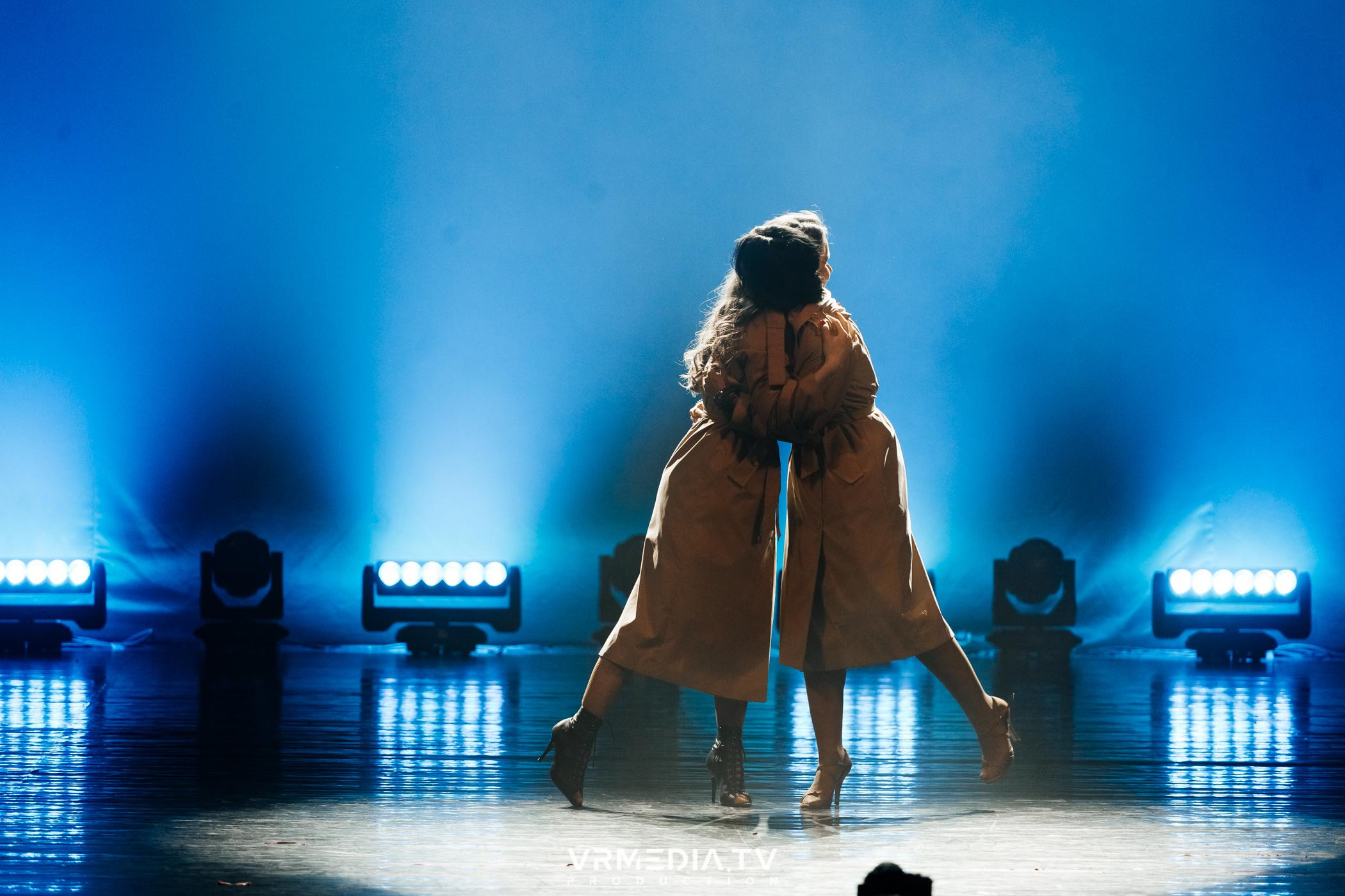 Пока все в доме