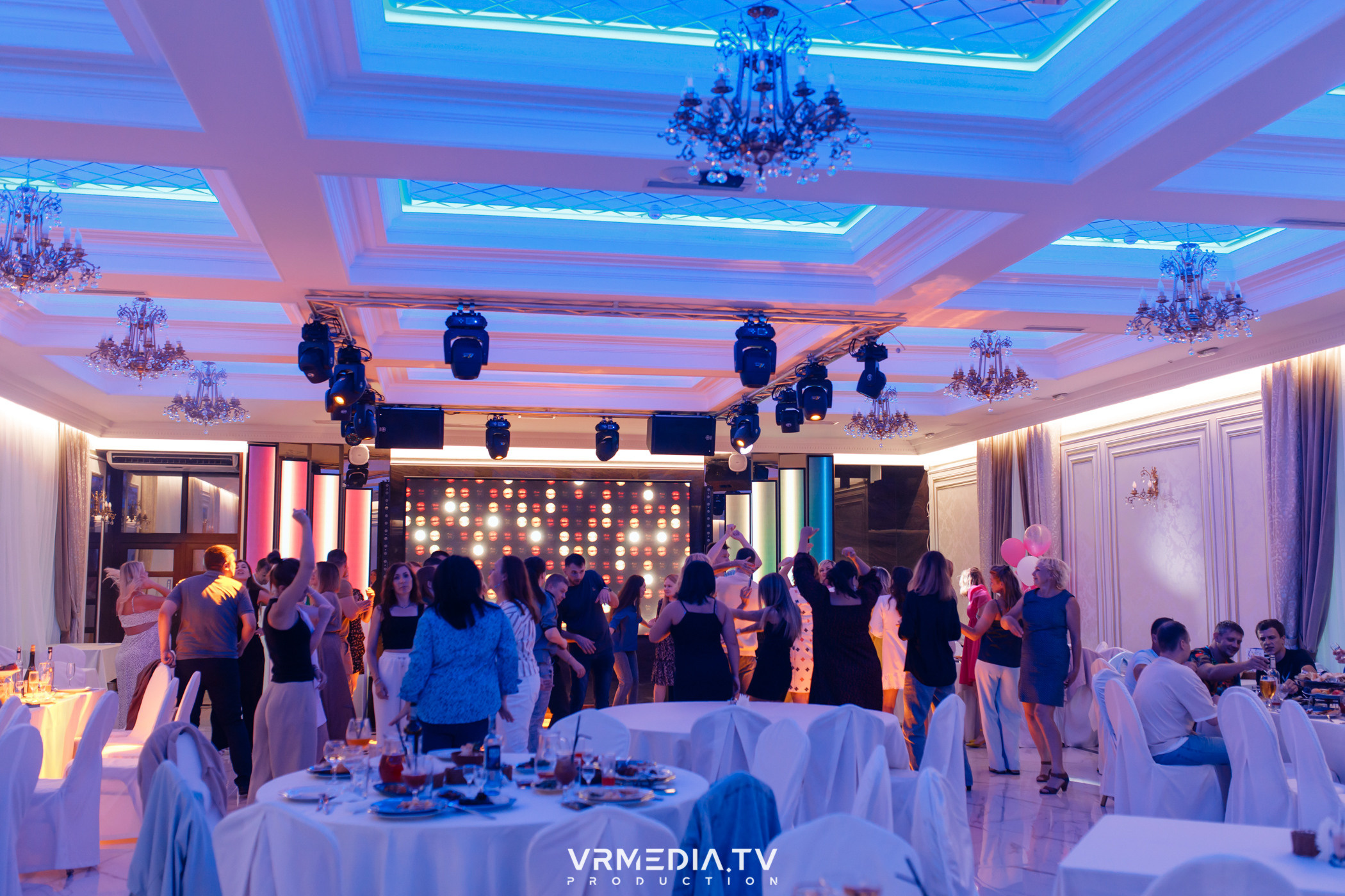 Выходные в ресторане «Лазурный берег»