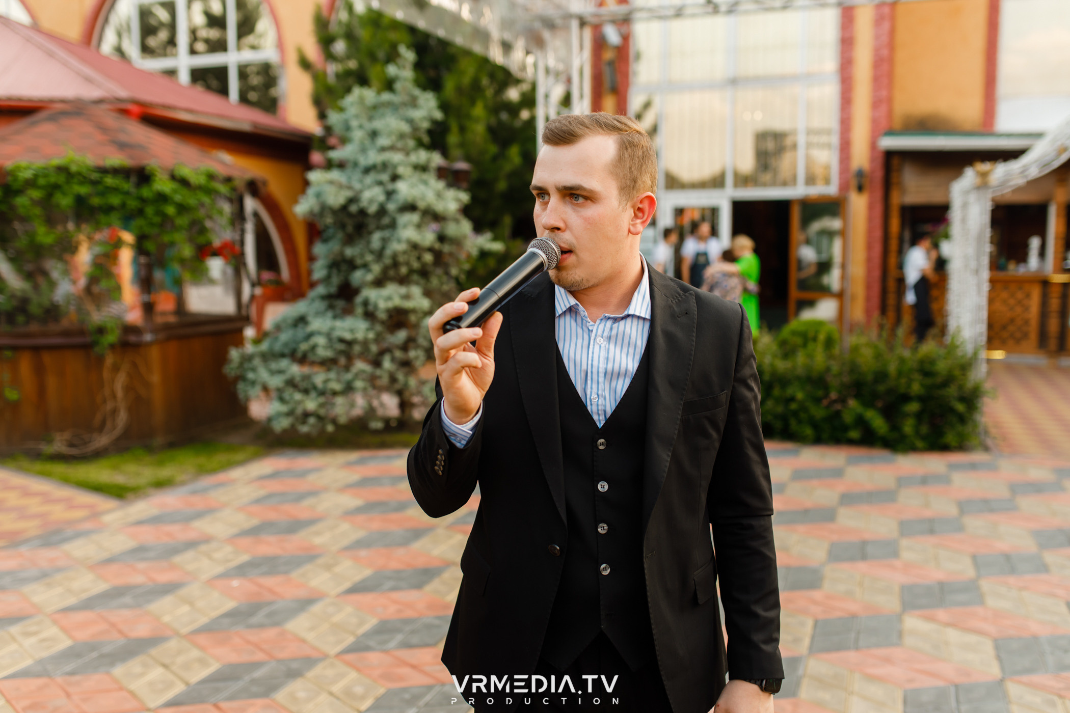 Выходные в ресторане «Лазурный берег»