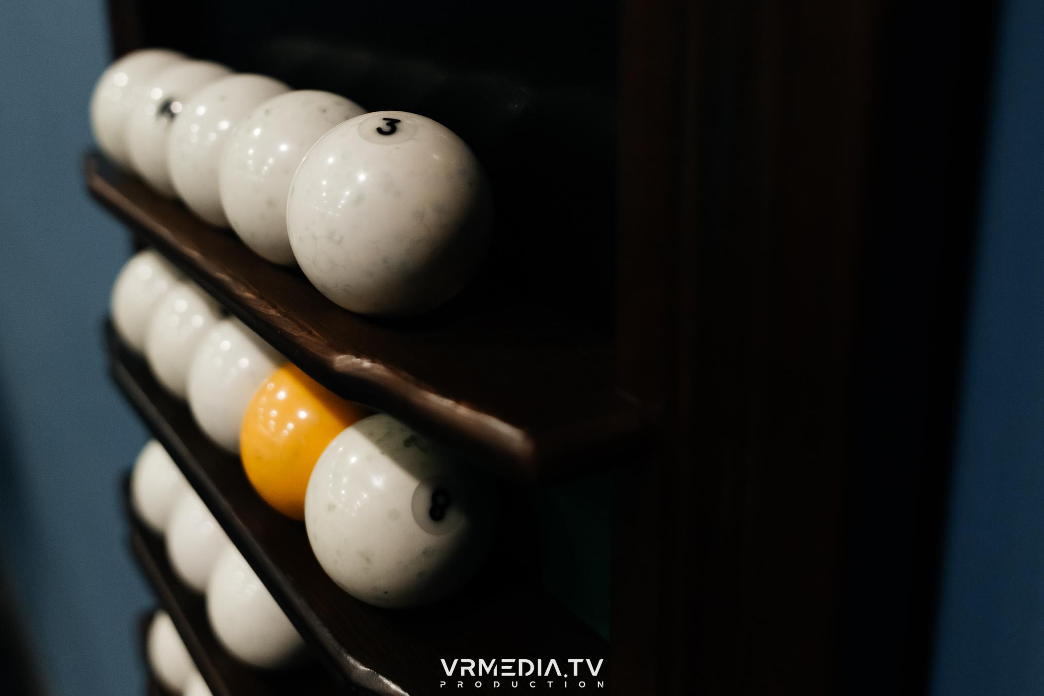 «Summer: ON» в караоке-баре «Volna»