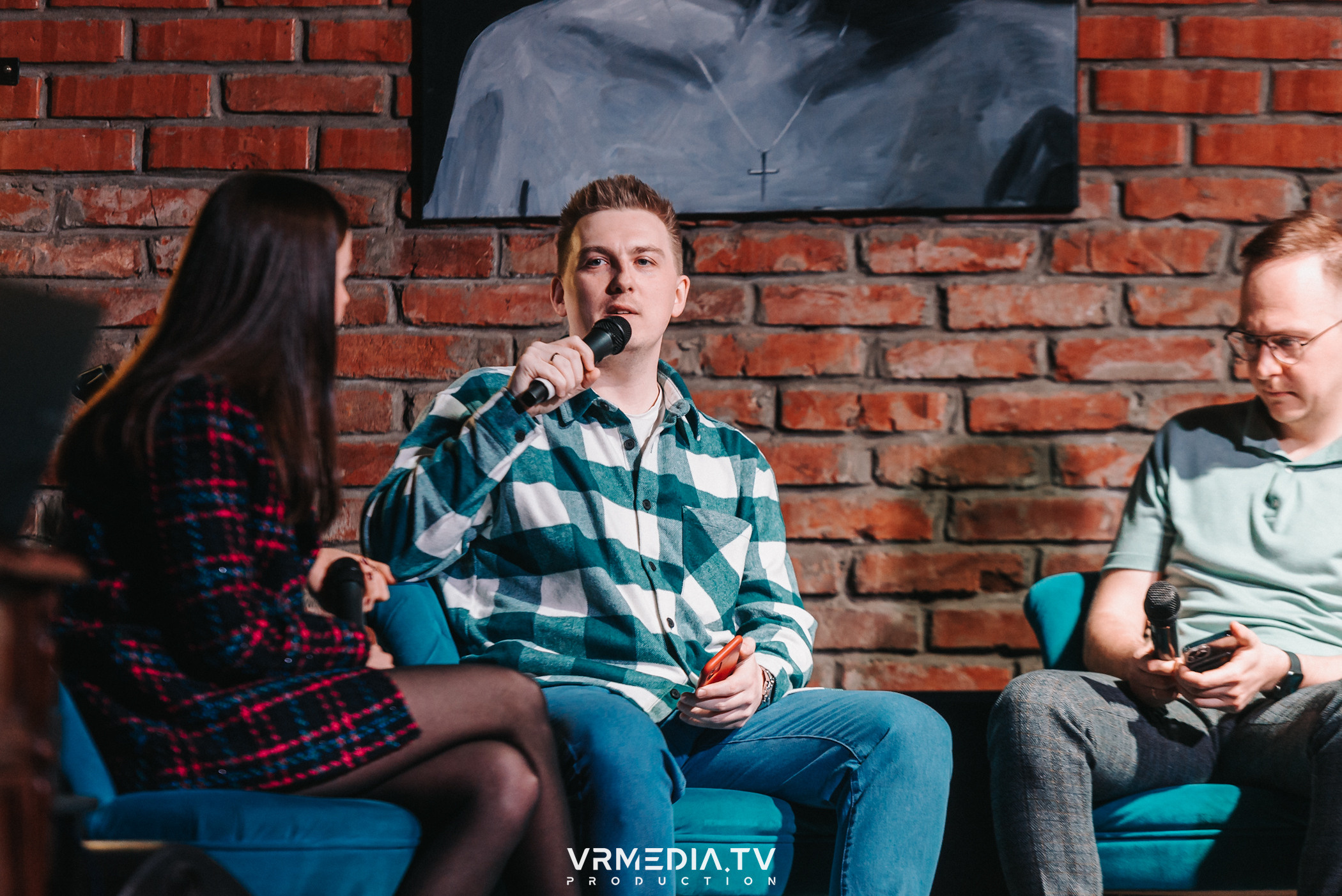 «ДАВАЙ ЧЕСТНО?» в баре-рюмочной «ТОЛК»