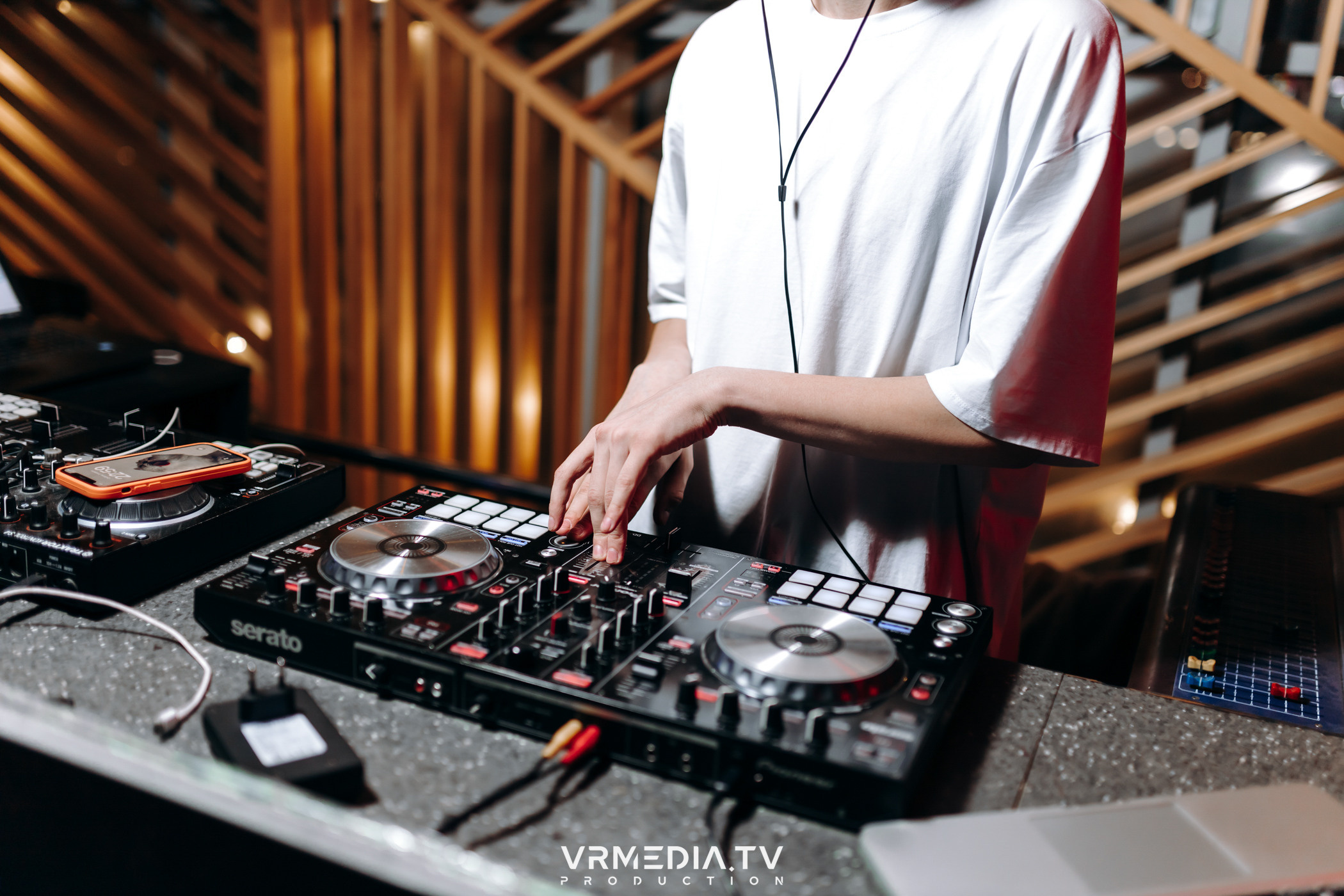 Выходные в баре «DOSKI»