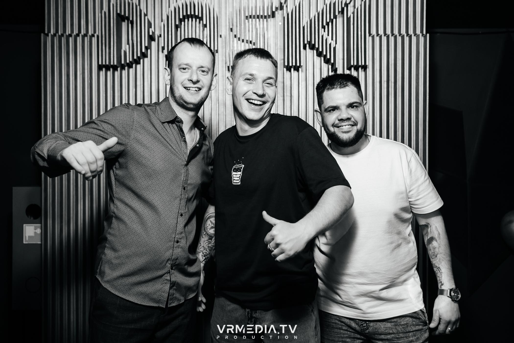 Выходные в баре «DOSKI»