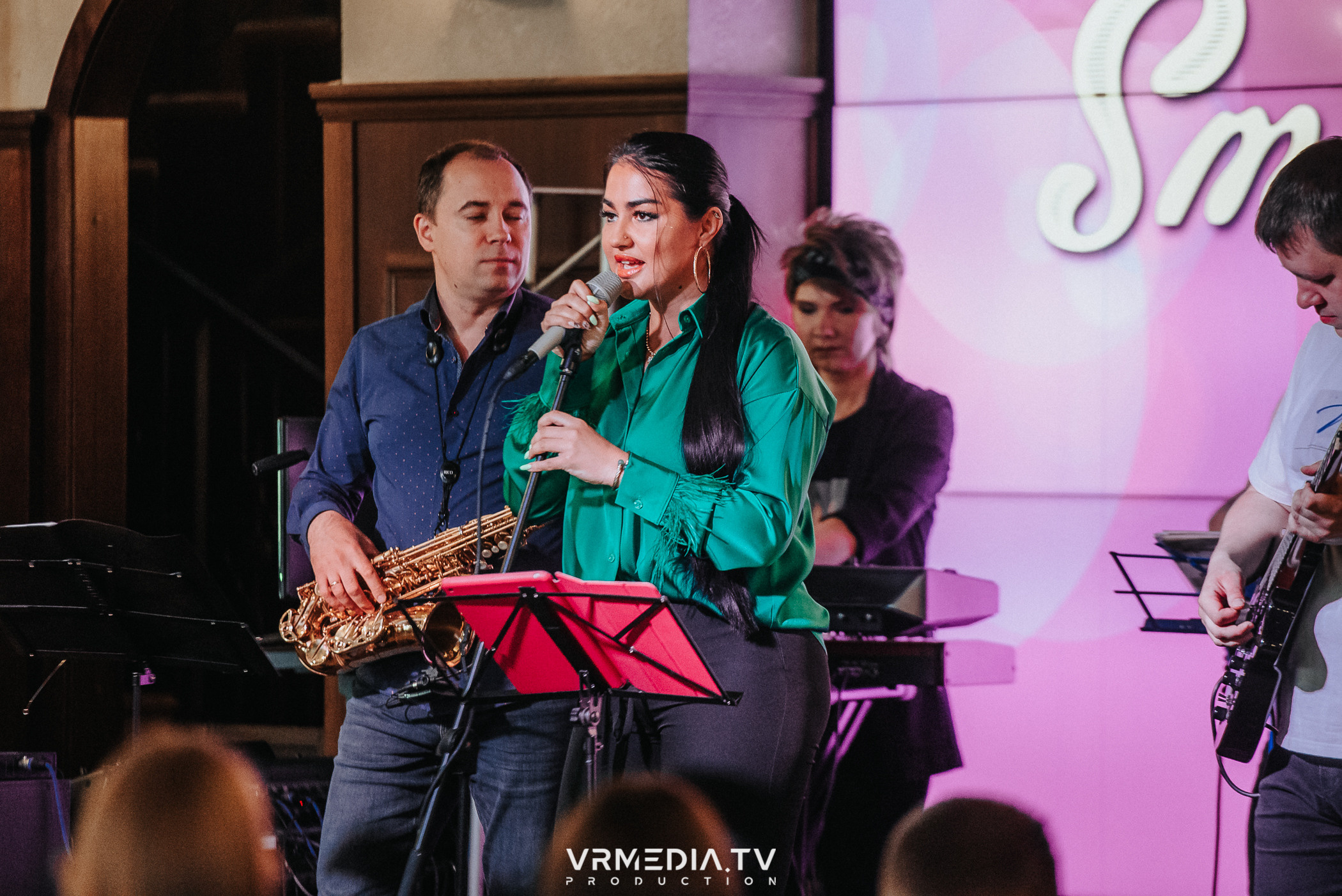 Джазовая среда: Smooth Jazz