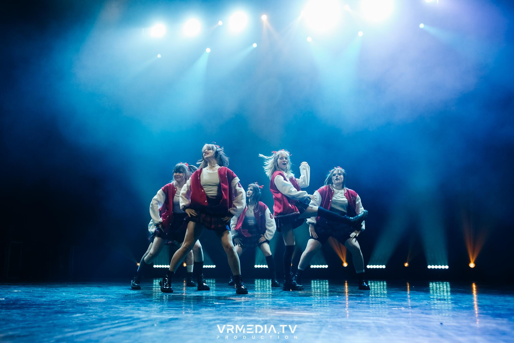 Пока все в доме