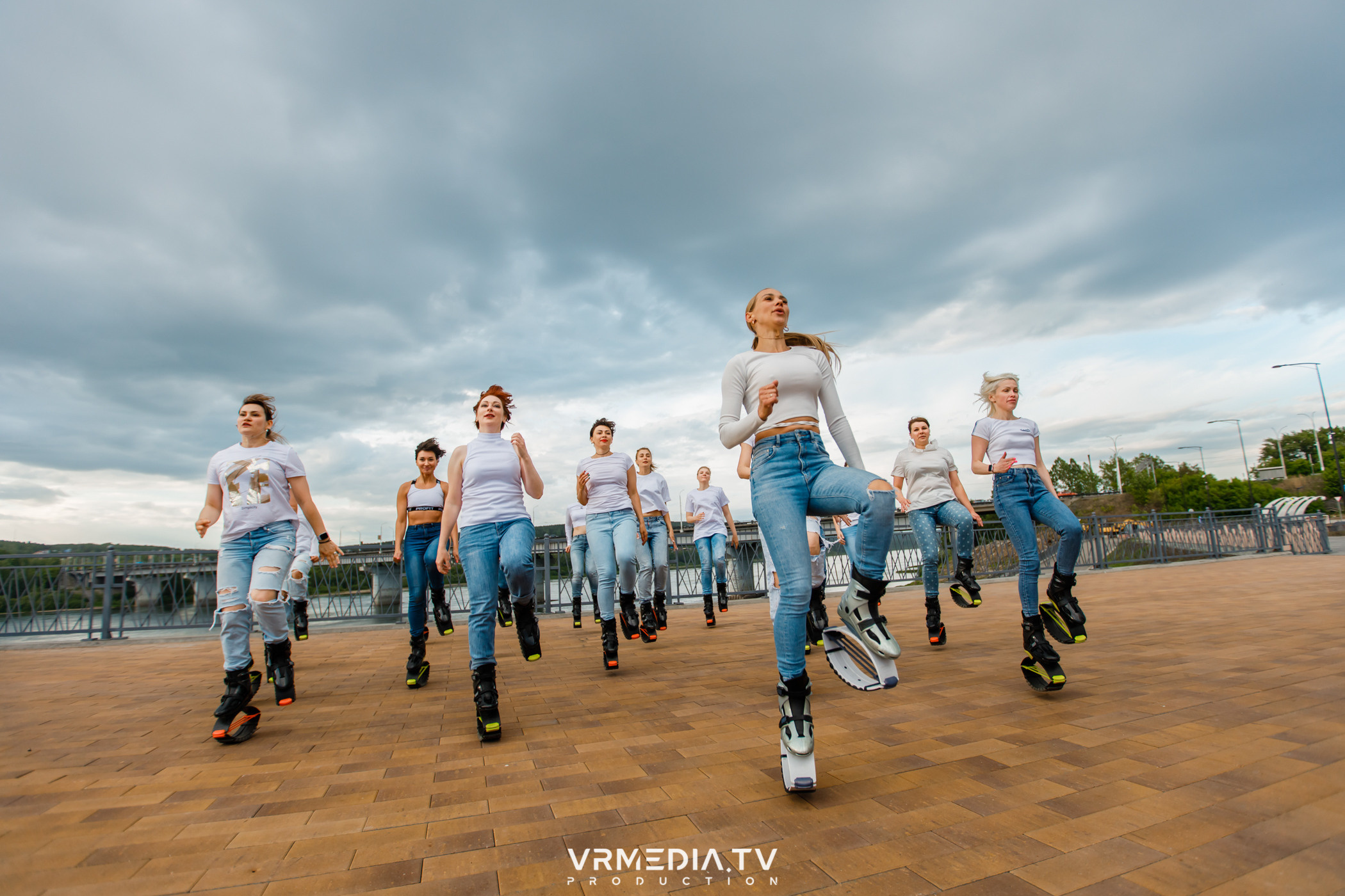 Открытая тренировка «Kangoo jumps»