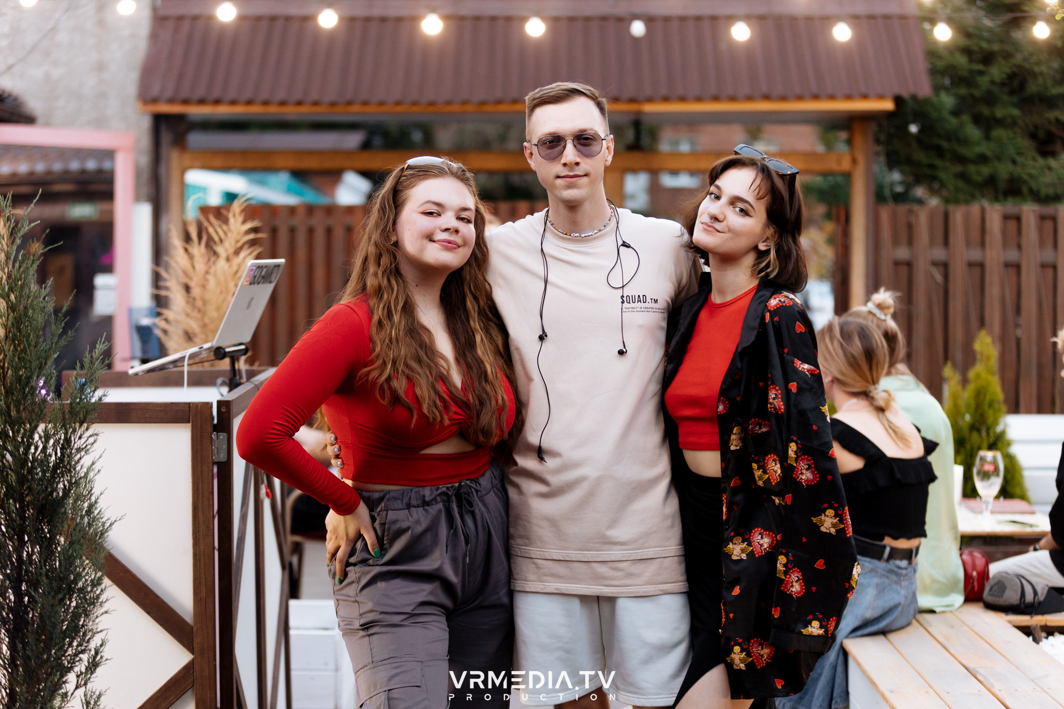 «Среда — маленькая пятница» в караоке-бар «OPERA»