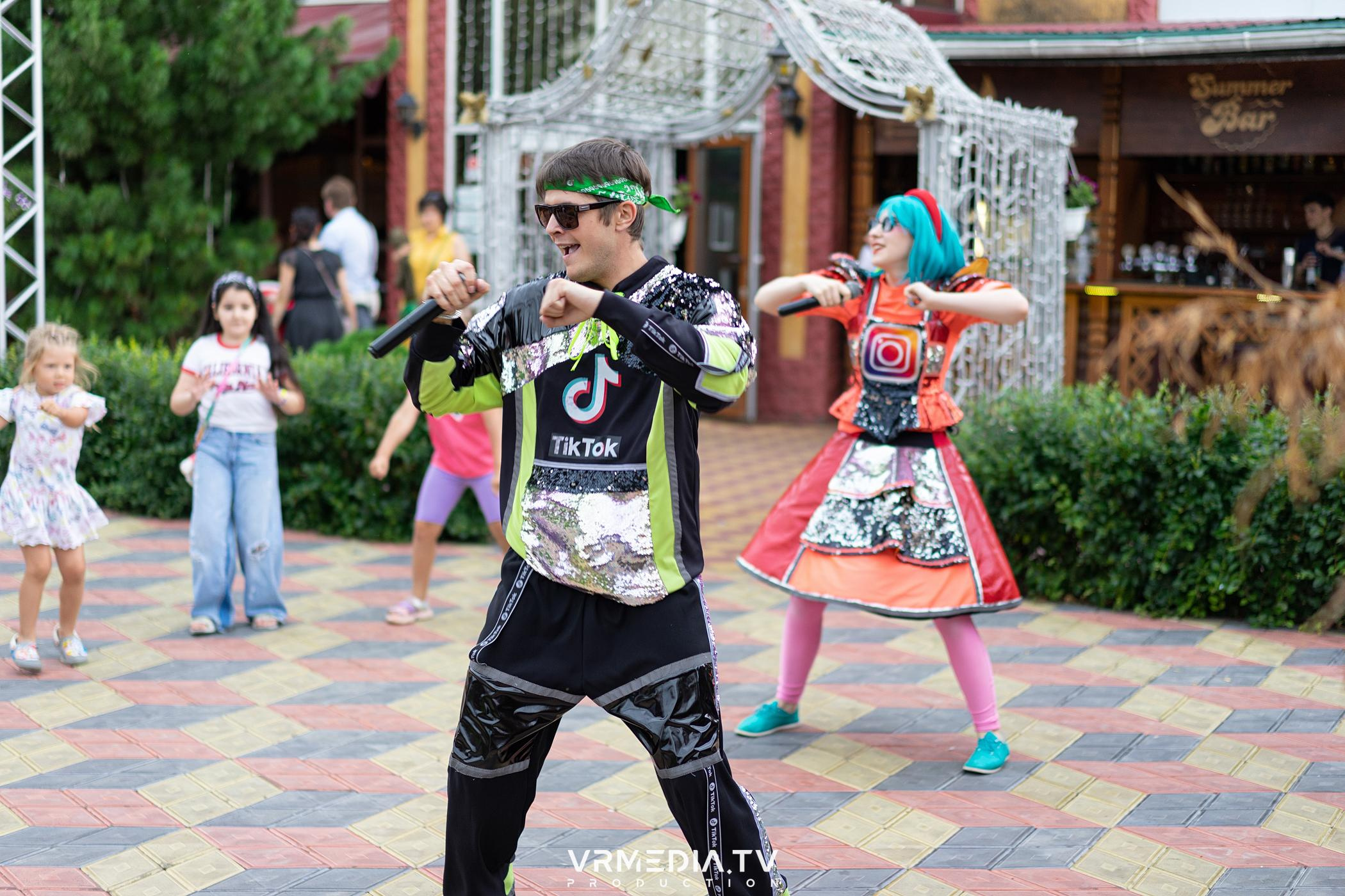 Детская вечеринка в ресторане «Лазурный Берег»