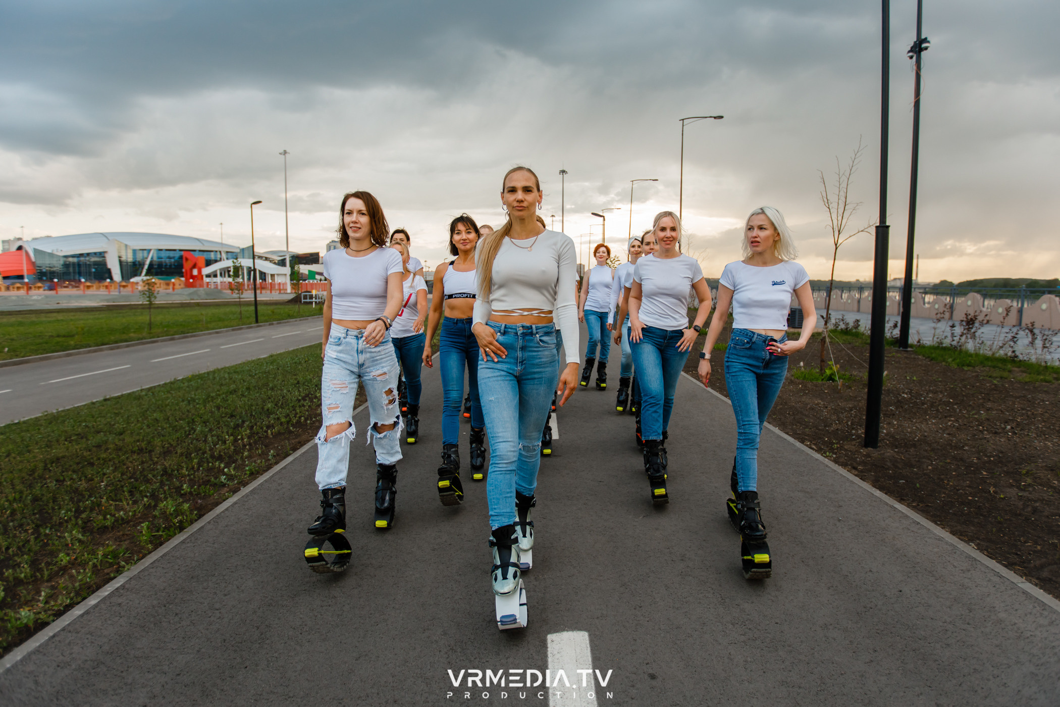 Открытая тренировка «Kangoo jumps»