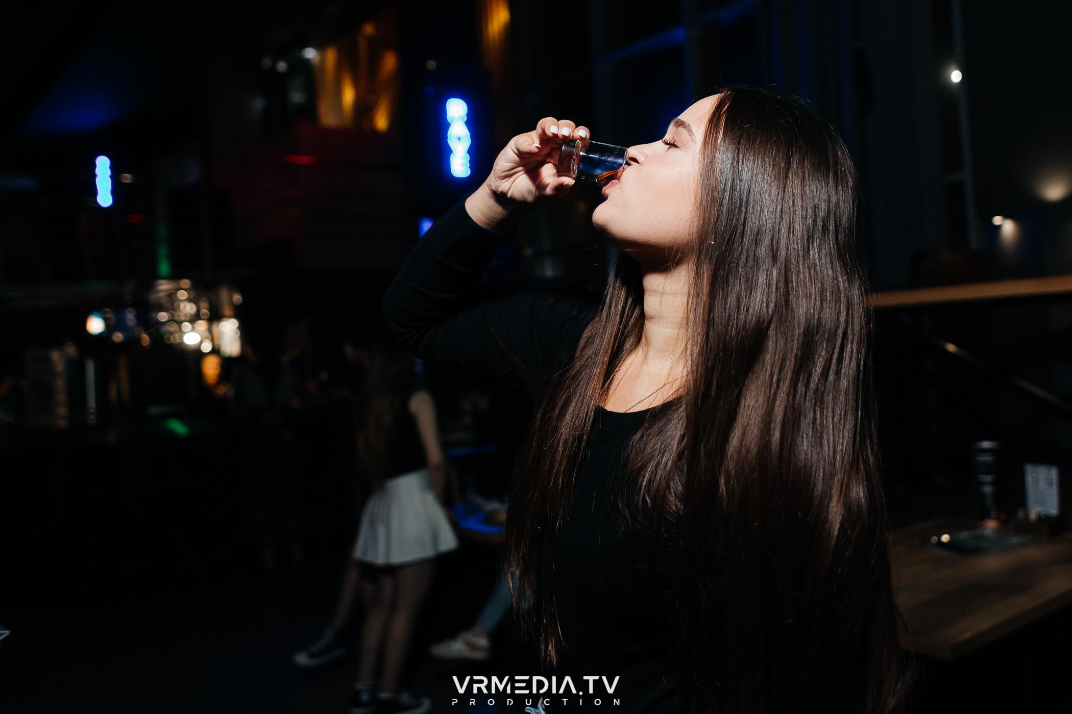 Выходные в баре «DOSKI»