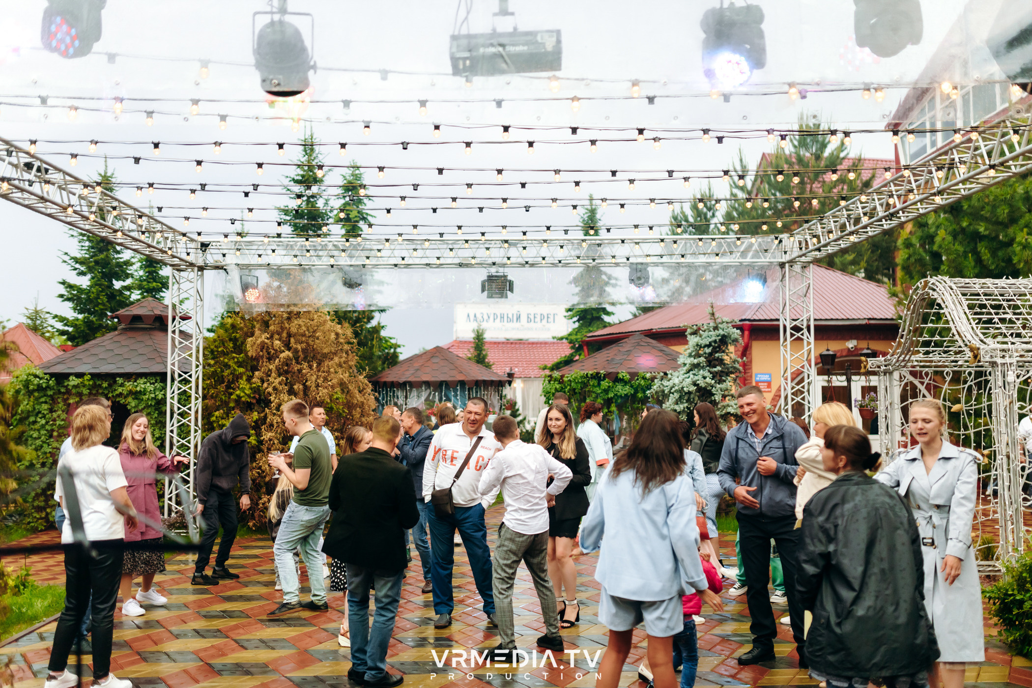 Выходные в ресторане «Лазурный берег»