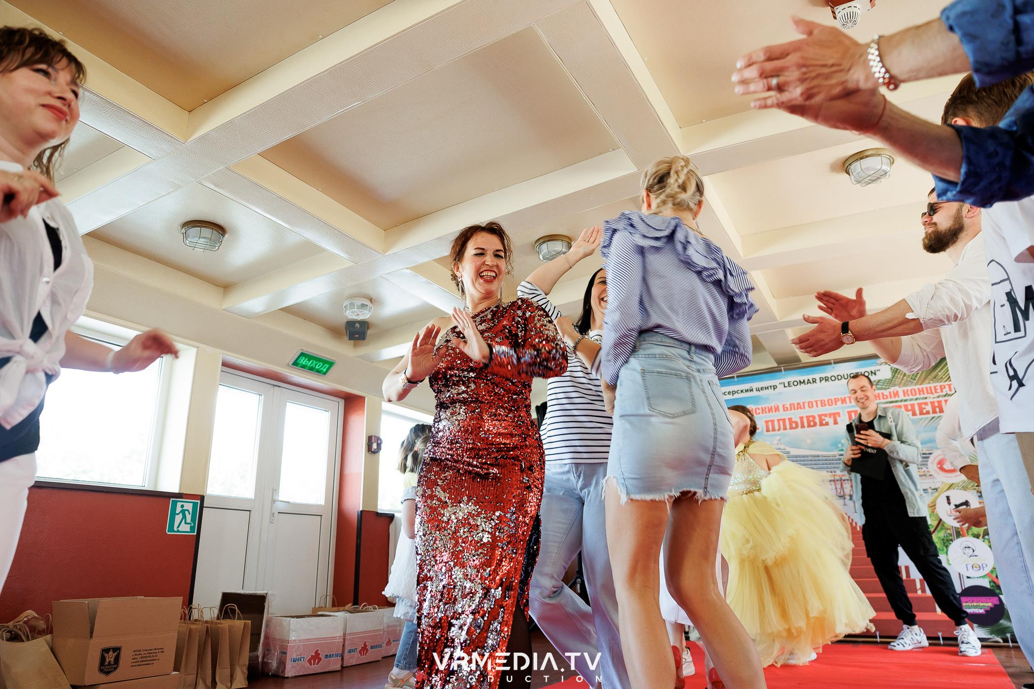 LEOMAR PRODUCTION: 8 БЛАГОТВОРИТЕЛЬНЫЙ КОНЦЕРТ «БАТЛ ГОЛОСОВ-ПЛЫВЕТ П