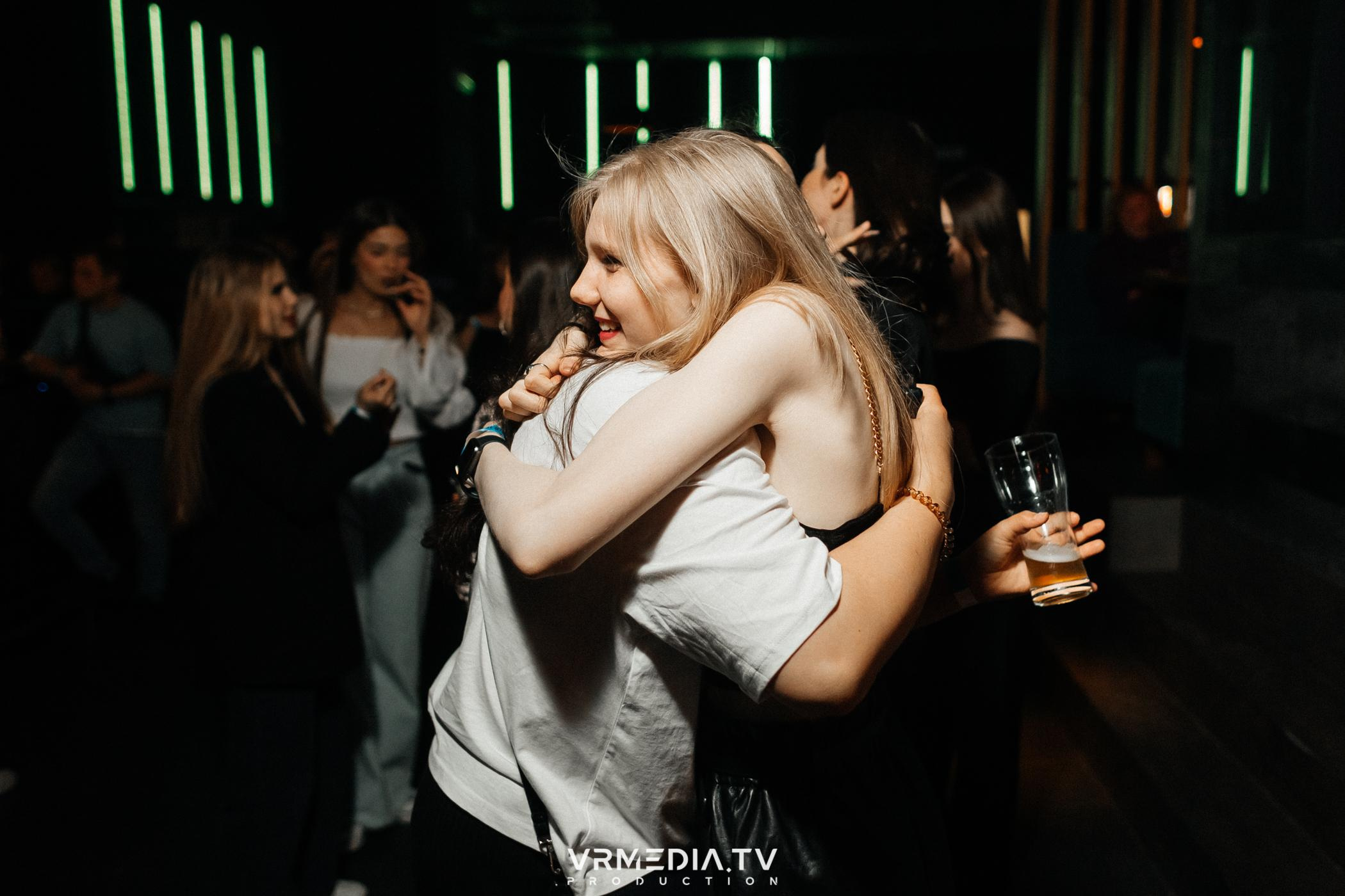 Выпускной школы диджеинга «Атмосфера»