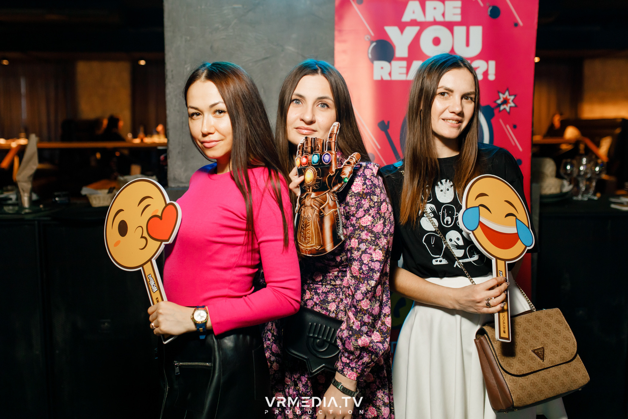 Выходные в баре «DOSKI»