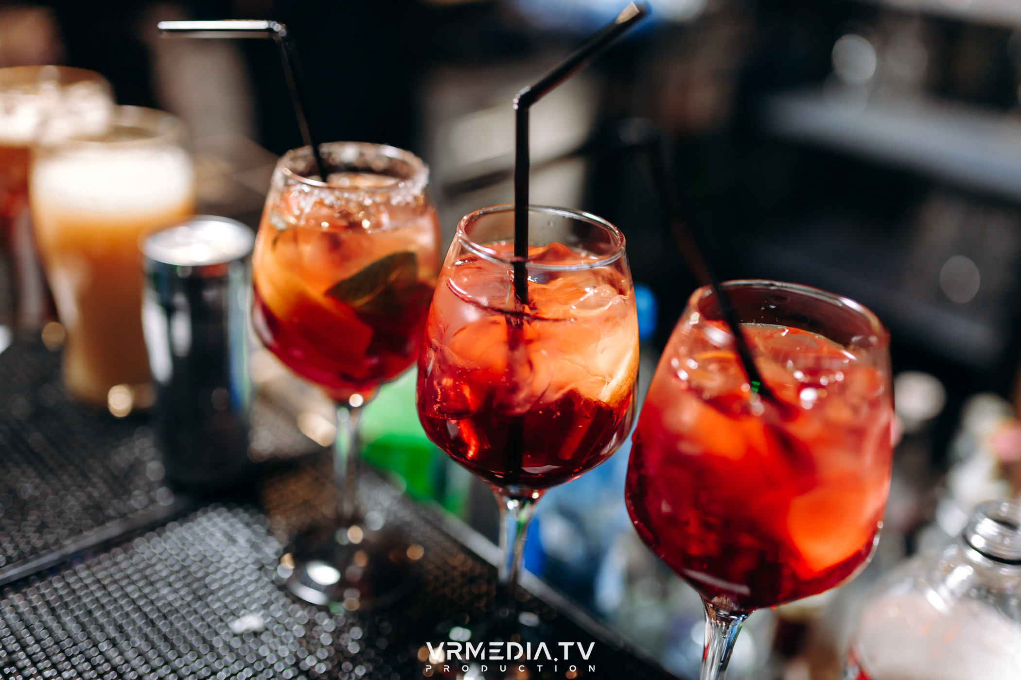 Выходные в баре «DOSKI»