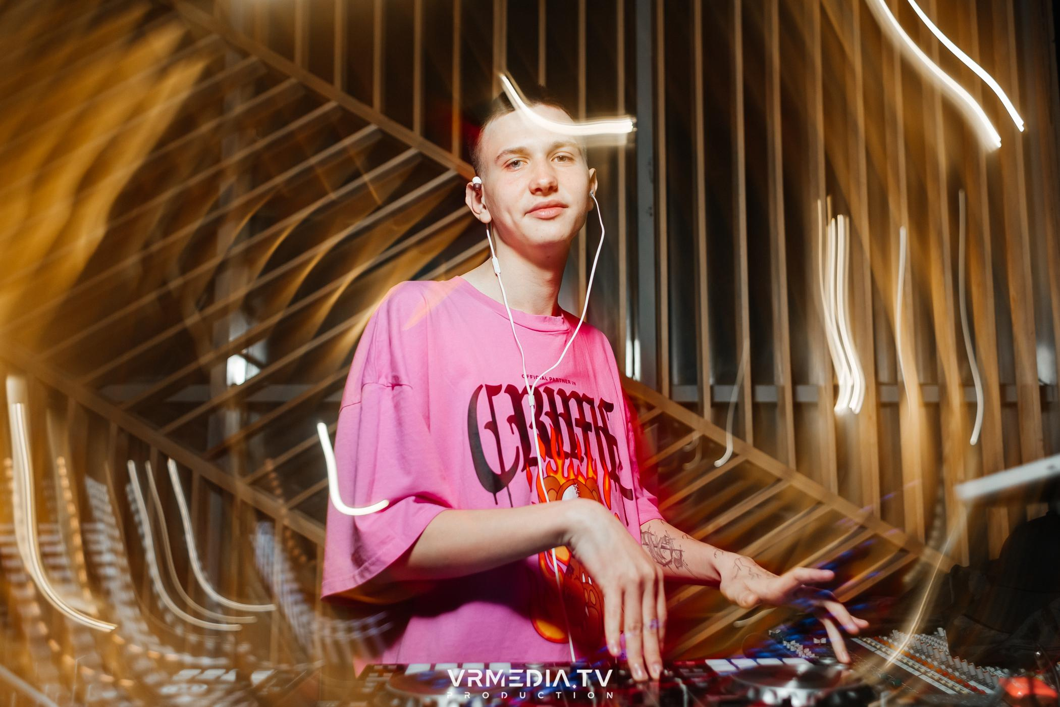 Выходные в баре «DOSKI»