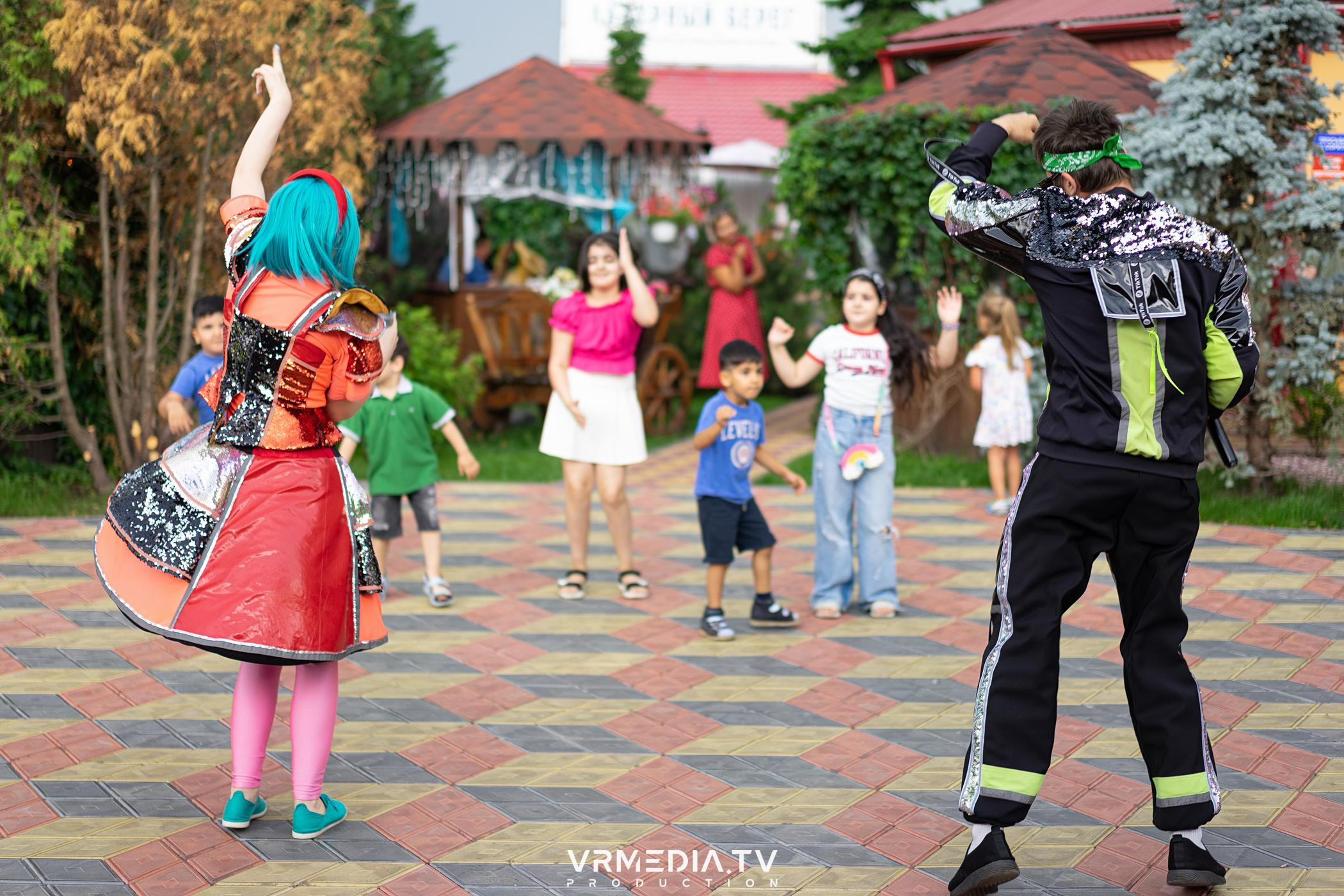 Детская вечеринка в ресторане «Лазурный Берег»