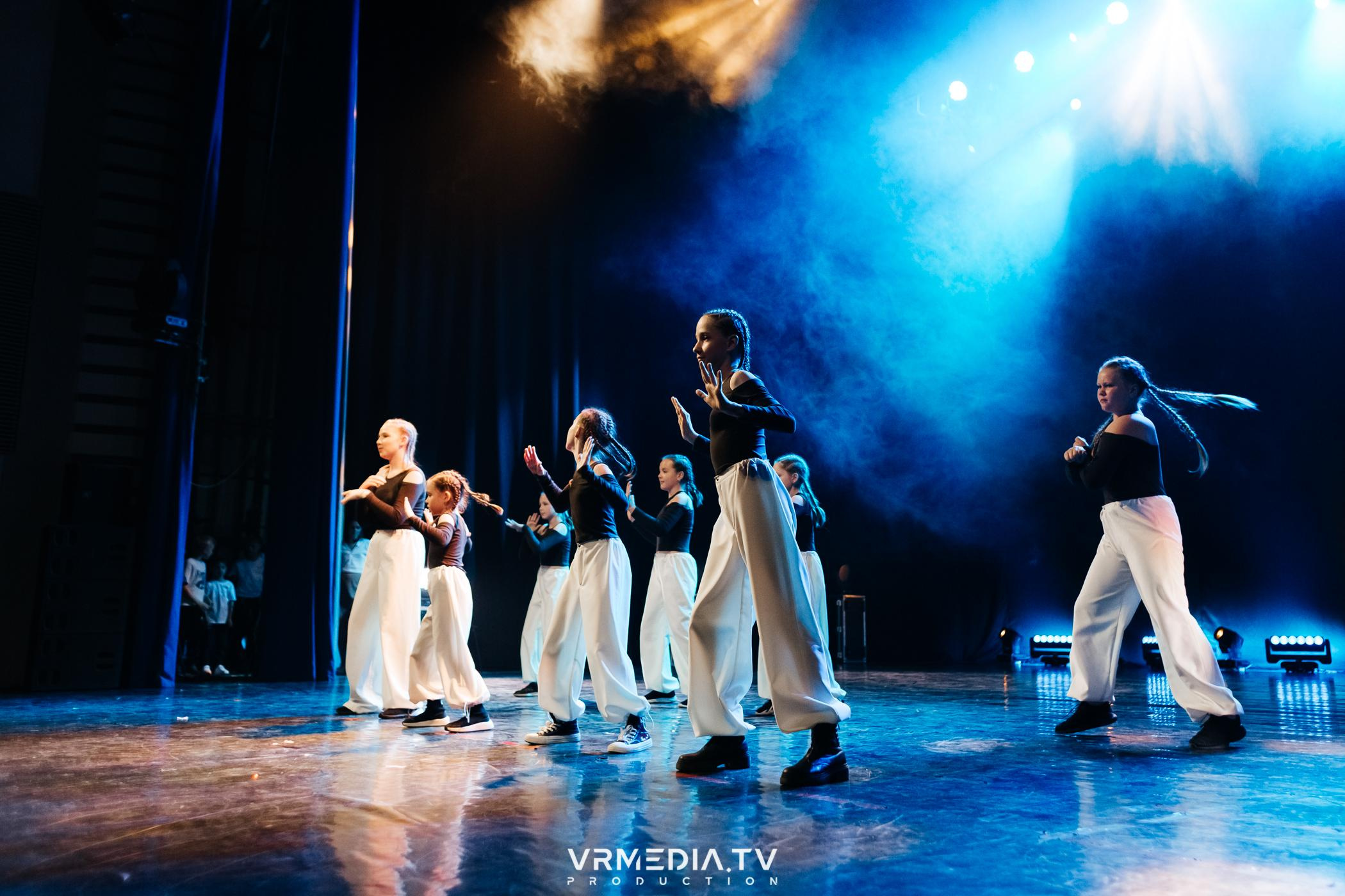 Пока все в доме