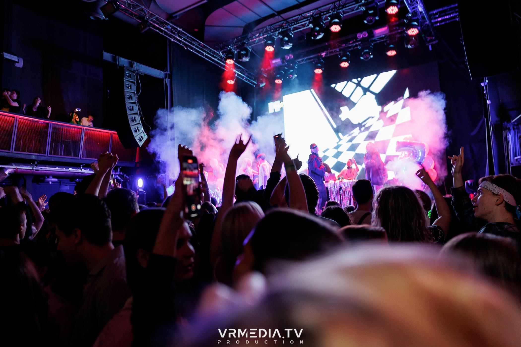 Молодость простит! 5 лет!