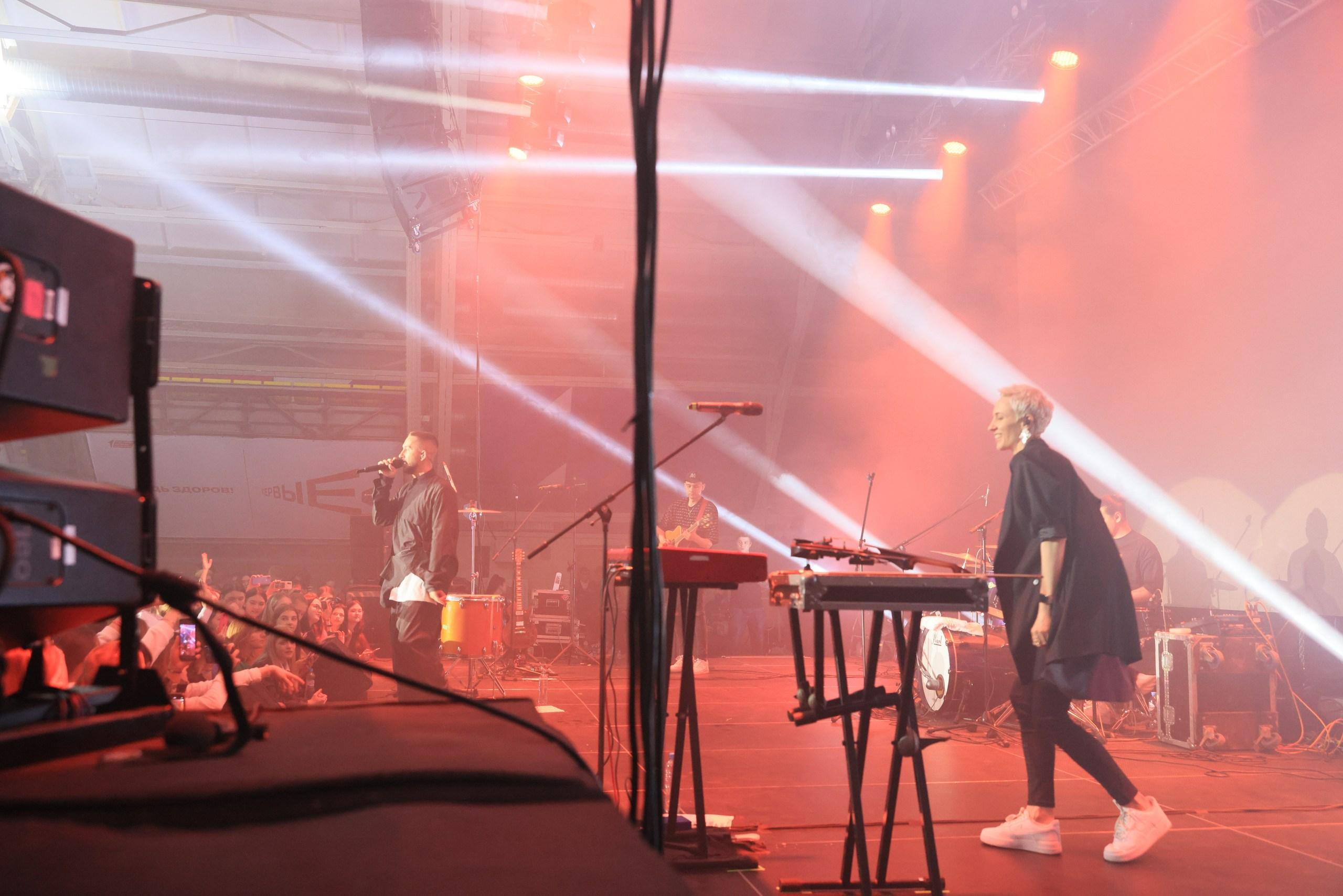 Репортаж с фестиваля «В ДВИЖЕНИИ». Концерт группы «Пицца». Фотограф в Туле Крупский АнДРей. Фотостудия «КАДР71» в Туле