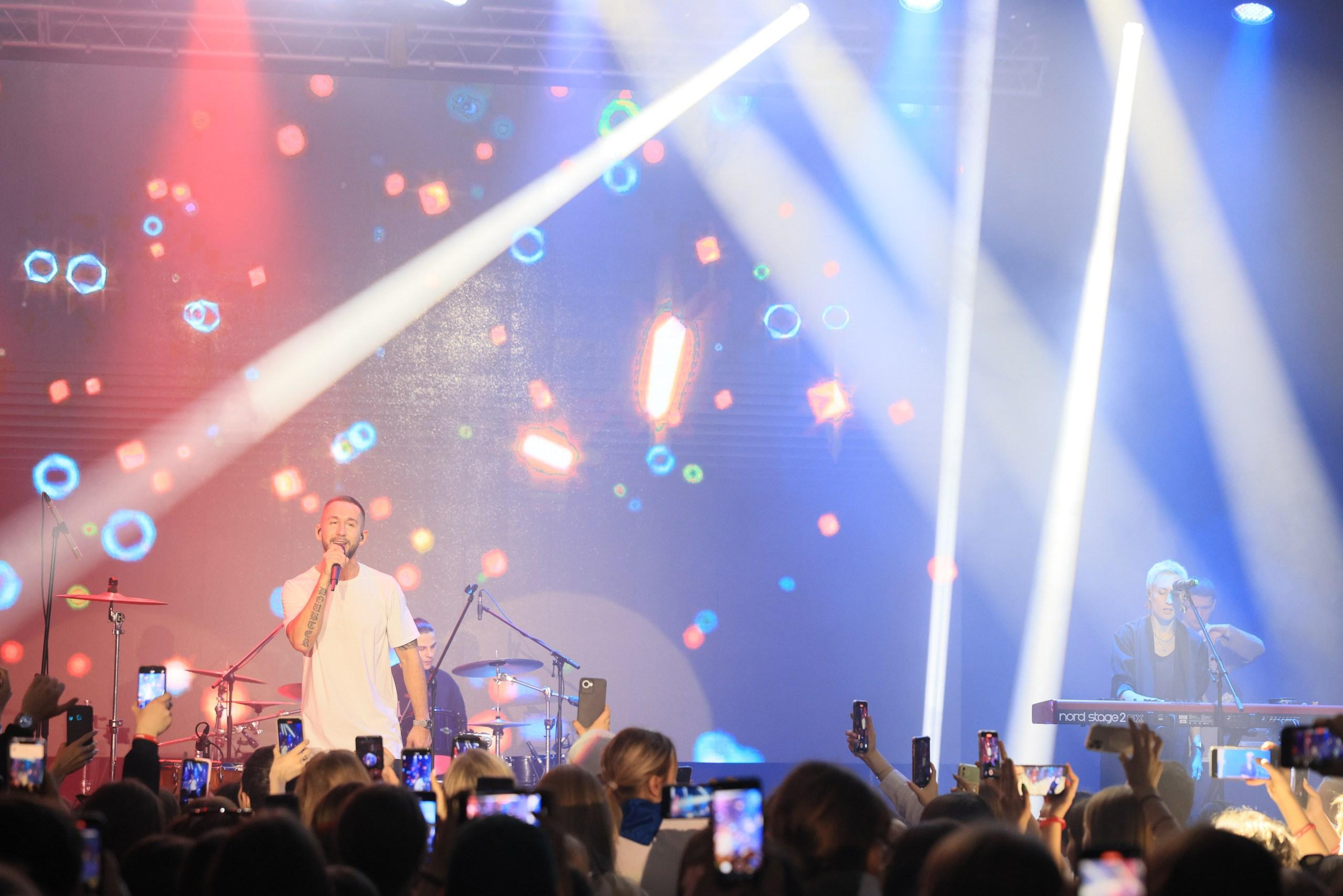 Репортаж с фестиваля «В ДВИЖЕНИИ». Концерт группы «Пицца». Фотограф в Туле Крупский АнДРей. Фотостудия «КАДР71» в Туле