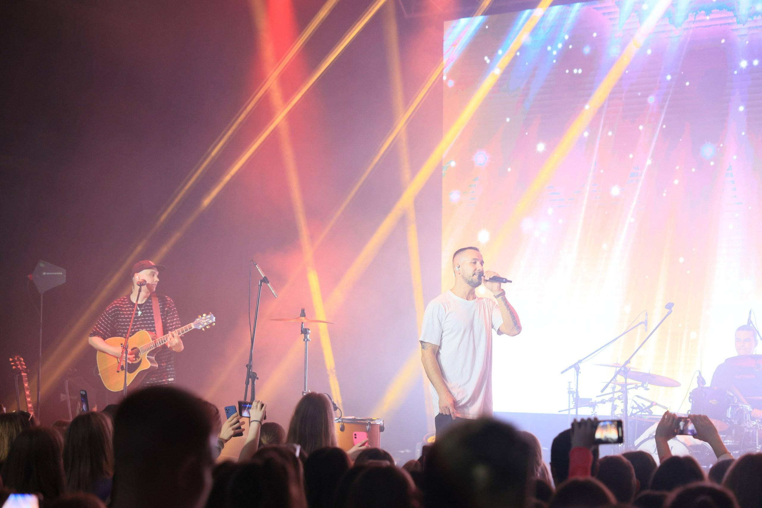 Репортаж с фестиваля «В ДВИЖЕНИИ». Концерт группы «Пицца». Фотограф в Туле Крупский АнДРей. Фотостудия «КАДР71» в Туле