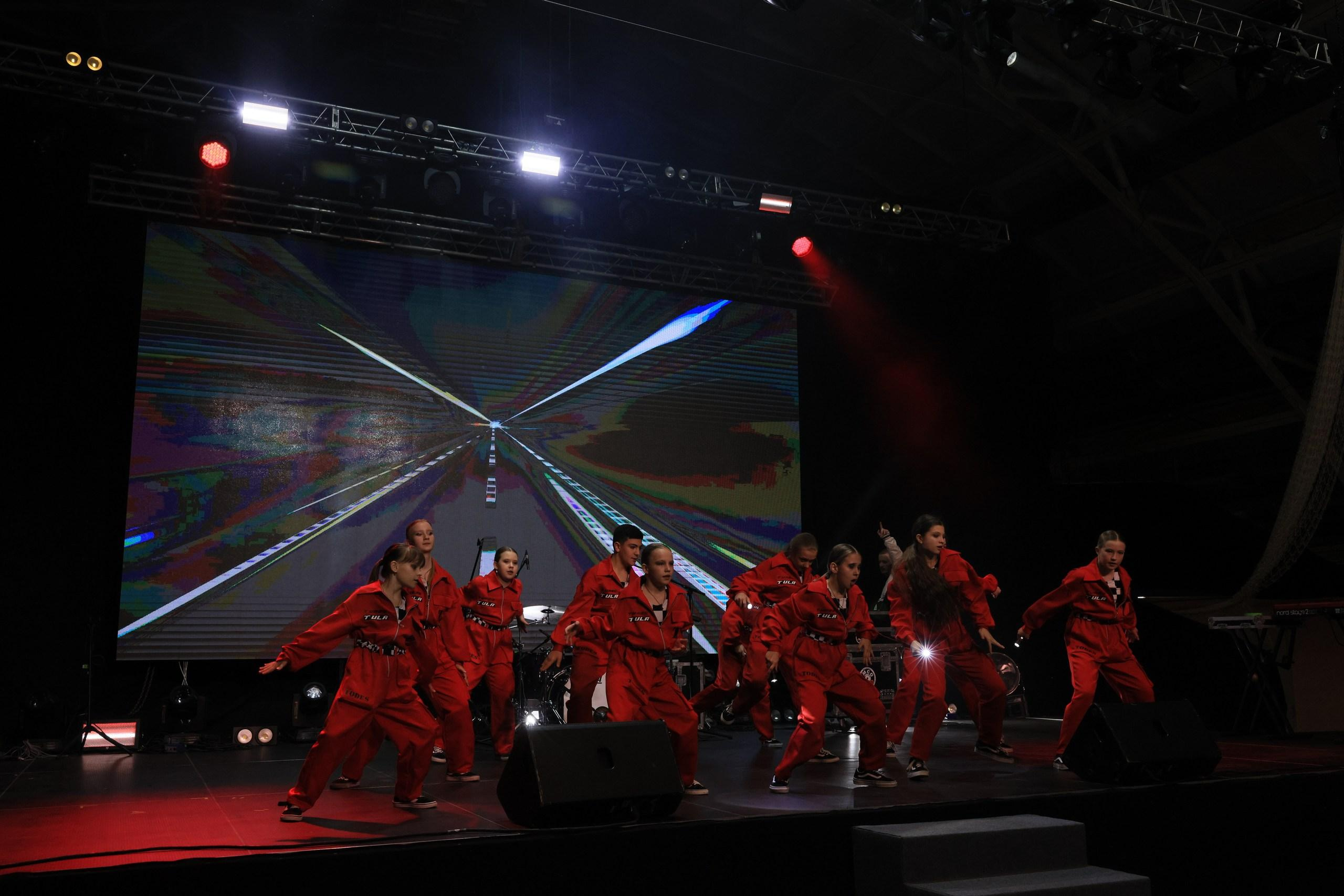 Репортаж с фестиваля «В ДВИЖЕНИИ». Концерт группы «Пицца». Фотограф в Туле Крупский АнДРей. Фотостудия «КАДР71» в Туле