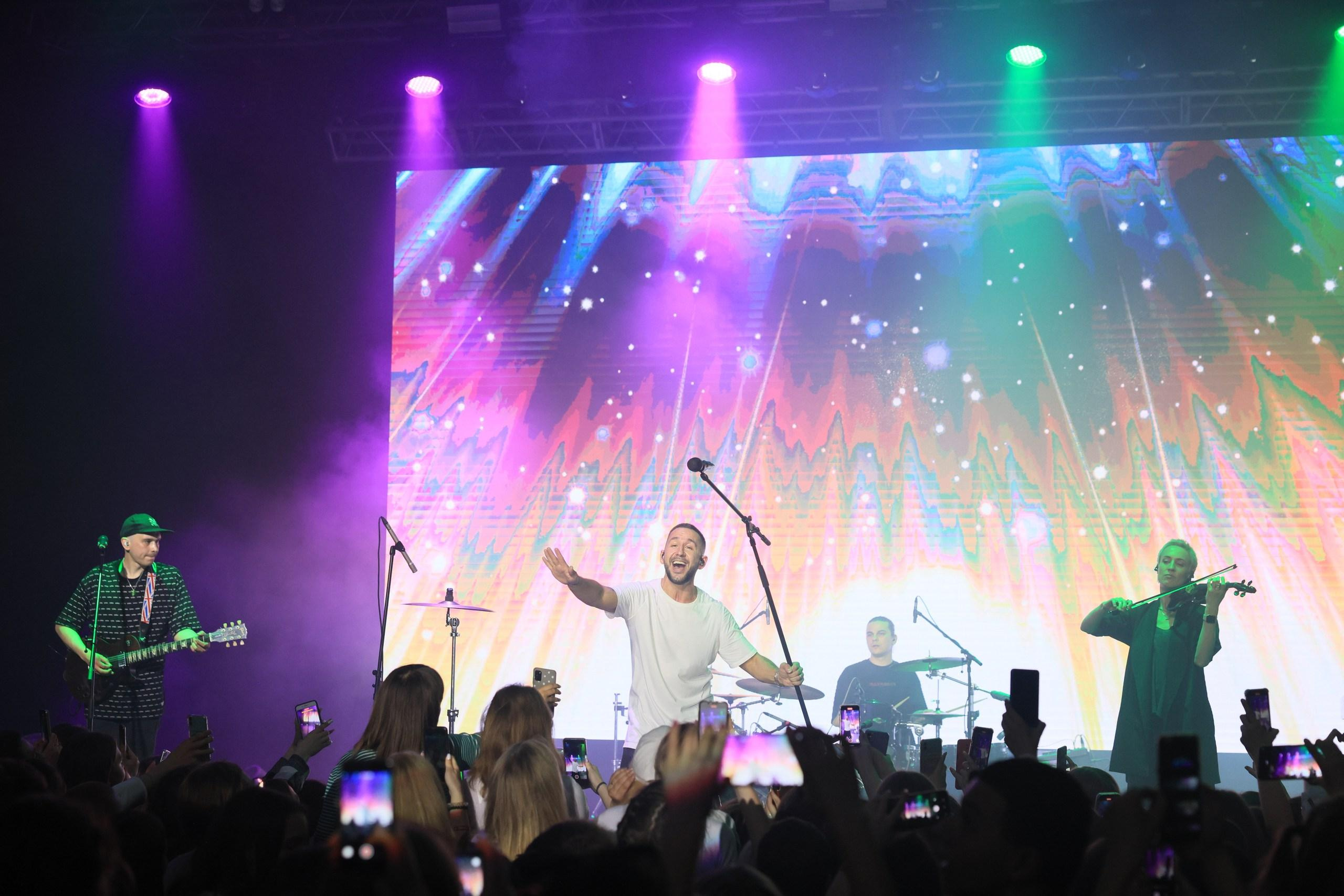 Репортаж с фестиваля «В ДВИЖЕНИИ». Концерт группы «Пицца». Фотограф в Туле Крупский АнДРей. Фотостудия «КАДР71» в Туле