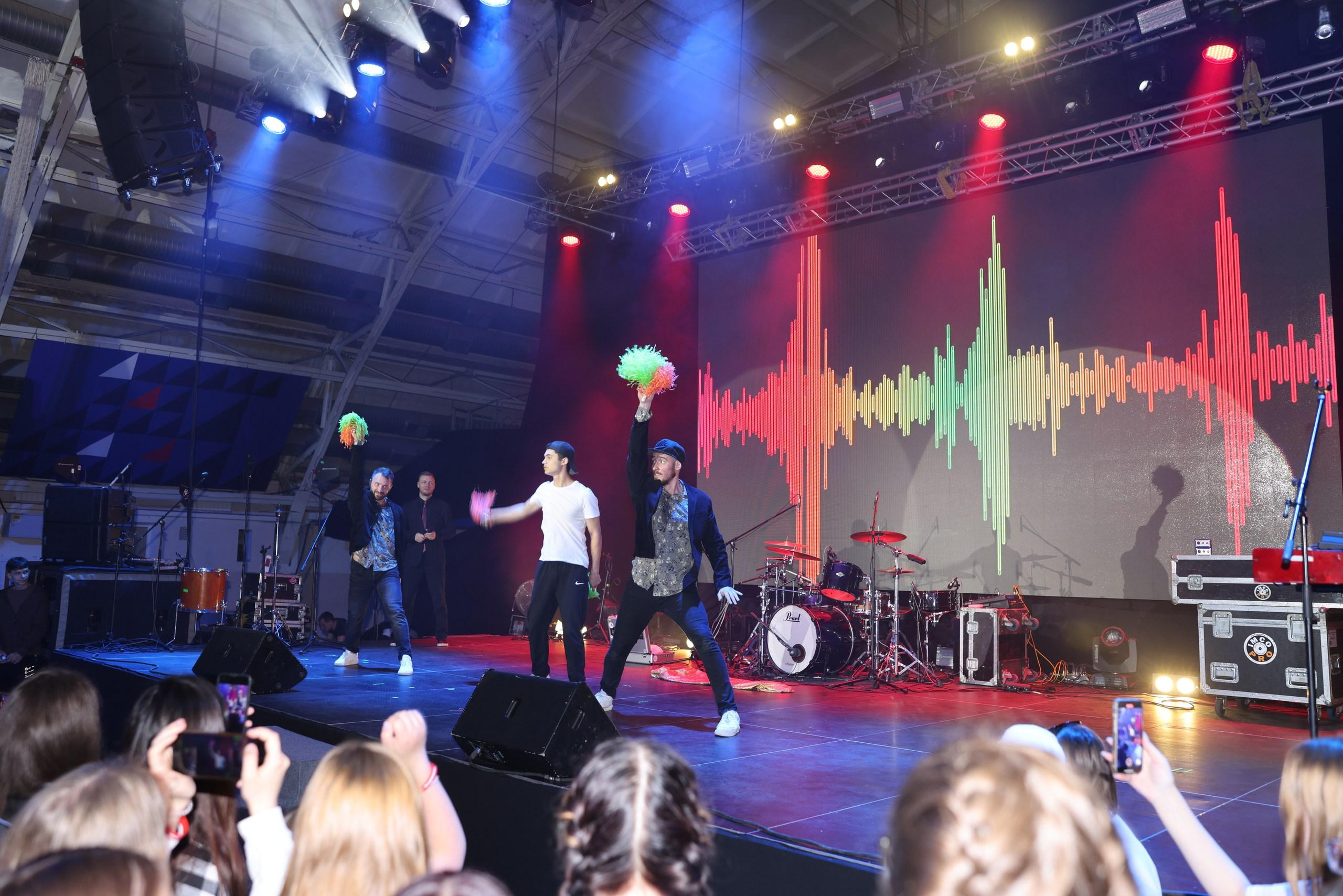 Репортаж с фестиваля «В ДВИЖЕНИИ». Концерт группы «Пицца». Фотограф в Туле Крупский АнДРей. Фотостудия «КАДР71» в Туле