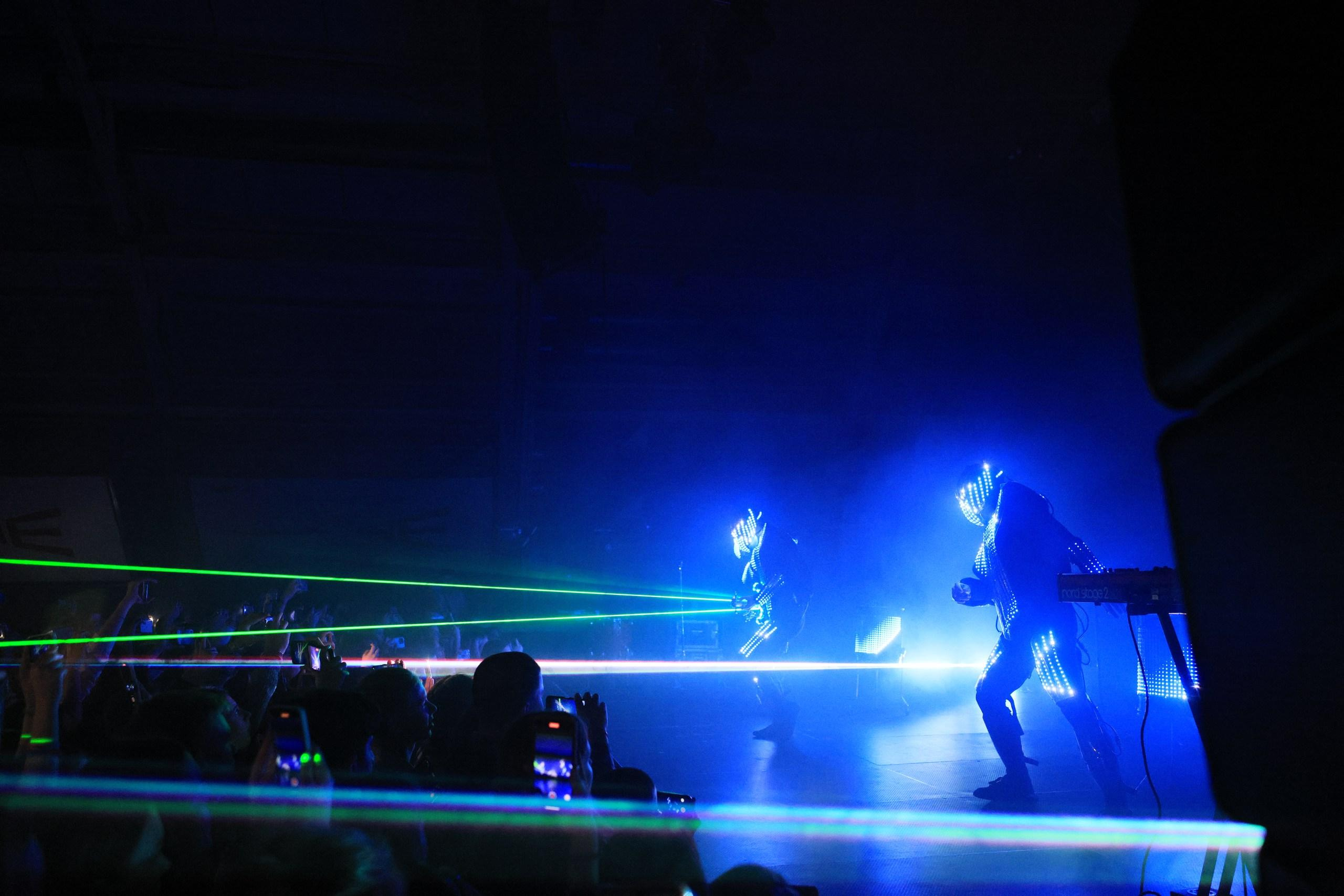 Репортаж с фестиваля «В ДВИЖЕНИИ». Концерт группы «Пицца». Фотограф в Туле Крупский АнДРей. Фотостудия «КАДР71» в Туле