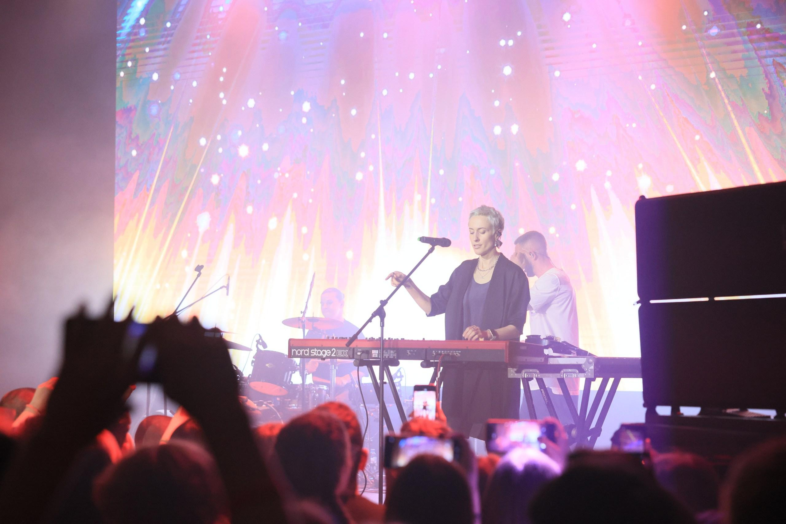 Репортаж с фестиваля «В ДВИЖЕНИИ». Концерт группы «Пицца». Фотограф в Туле Крупский АнДРей. Фотостудия «КАДР71» в Туле