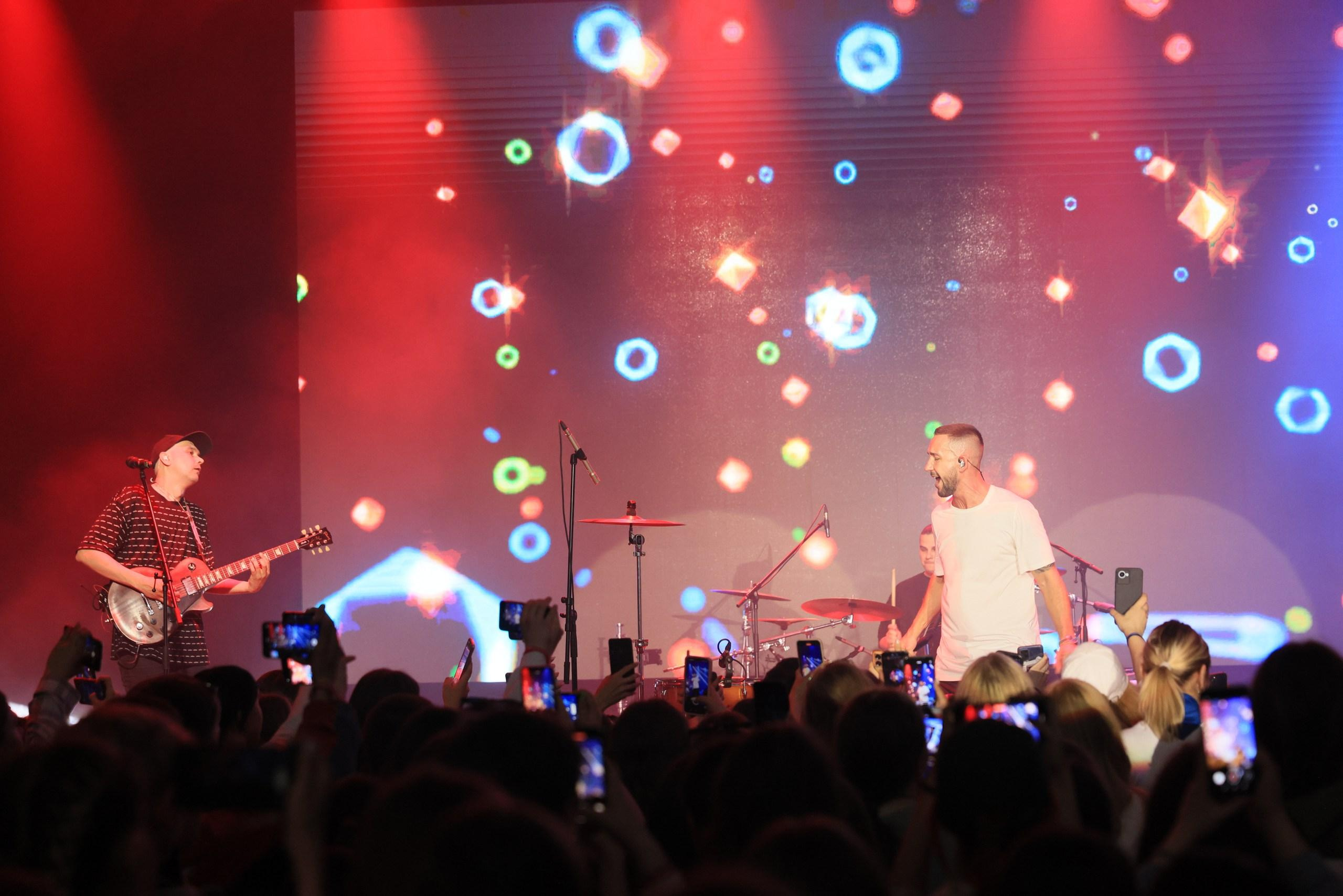 Репортаж с фестиваля «В ДВИЖЕНИИ». Концерт группы «Пицца». Фотограф в Туле Крупский АнДРей. Фотостудия «КАДР71» в Туле