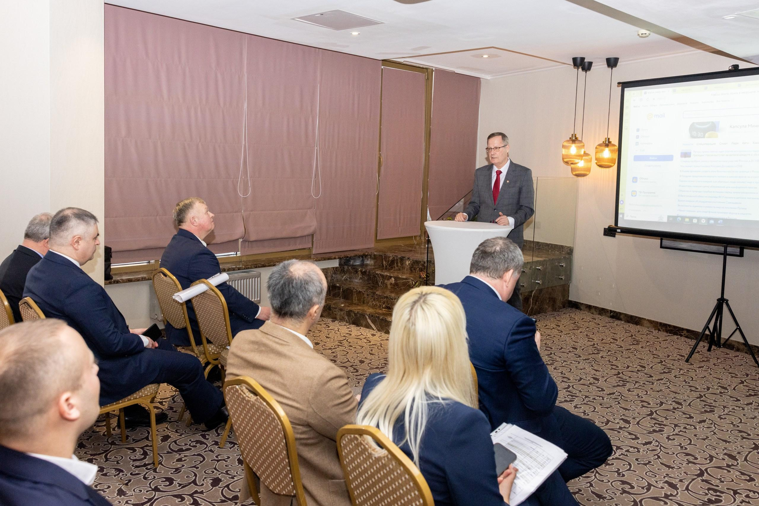 Репортаж презентация НКО «МИЛЛЕНИУМ» для главы города Тула. Фотограф в Туле Крупский АнДРей. Фотостудия «КАДР71» в Туле