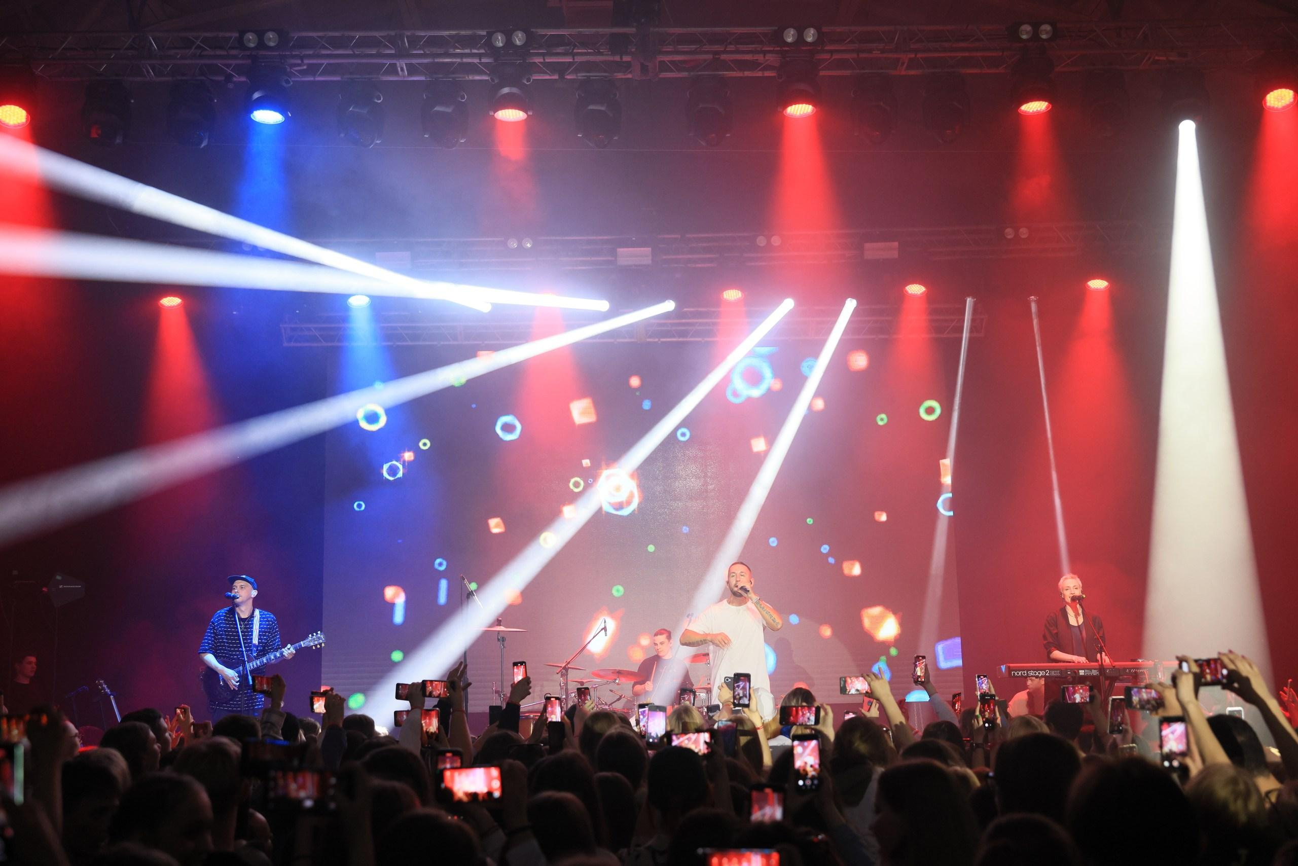 Репортаж с фестиваля «В ДВИЖЕНИИ». Концерт группы «Пицца». Фотограф в Туле Крупский АнДРей. Фотостудия «КАДР71» в Туле