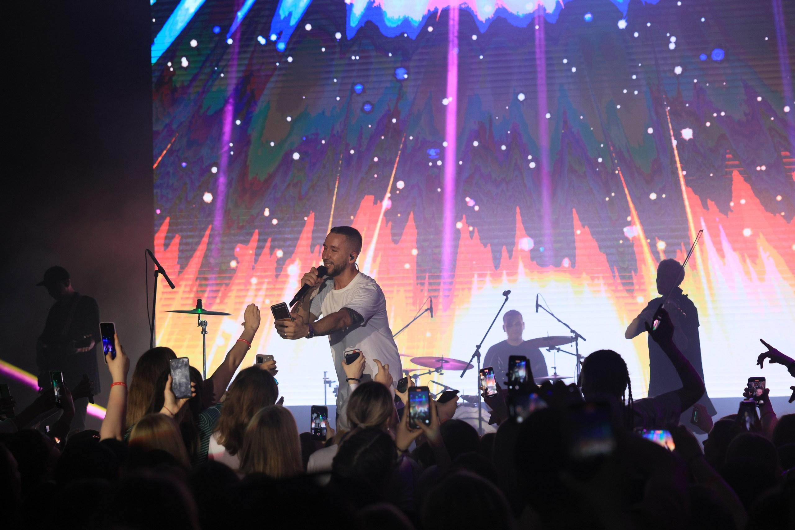 Репортаж с фестиваля «В ДВИЖЕНИИ». Концерт группы «Пицца». Фотограф в Туле Крупский АнДРей. Фотостудия «КАДР71» в Туле