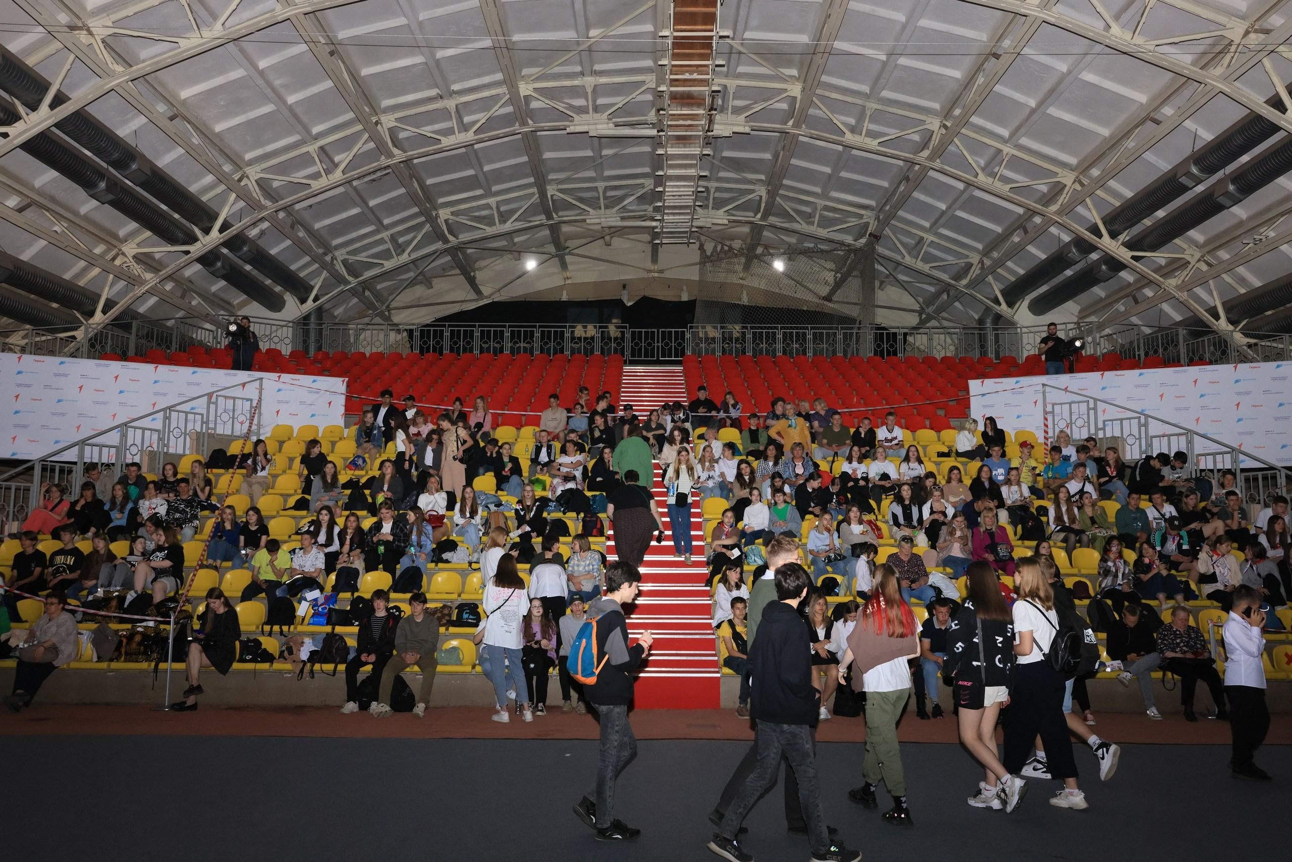 Репортаж с фестиваля «В ДВИЖЕНИИ». Концерт группы «Пицца». Фотограф в Туле Крупский АнДРей. Фотостудия «КАДР71» в Туле