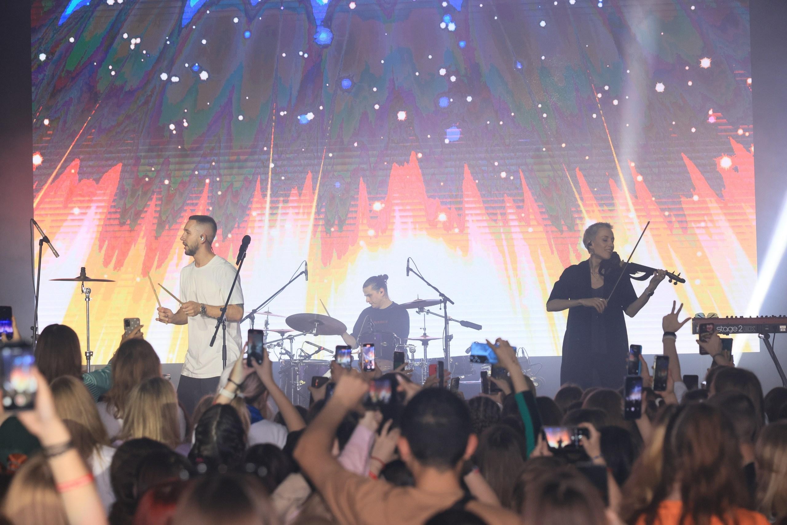 Репортаж с фестиваля «В ДВИЖЕНИИ». Концерт группы «Пицца». Фотограф в Туле Крупский АнДРей. Фотостудия «КАДР71» в Туле