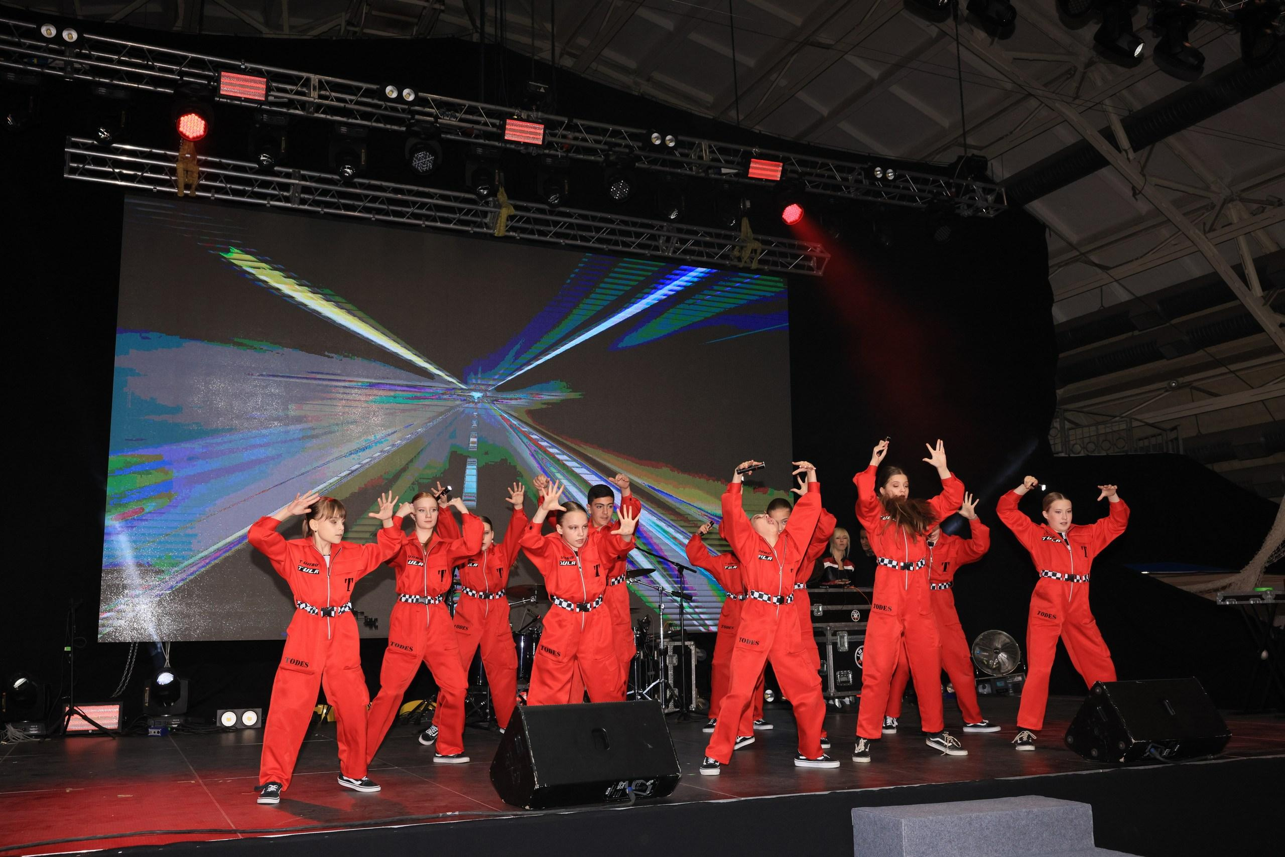 Репортаж с фестиваля «В ДВИЖЕНИИ». Концерт группы «Пицца». Фотограф в Туле Крупский АнДРей. Фотостудия «КАДР71» в Туле