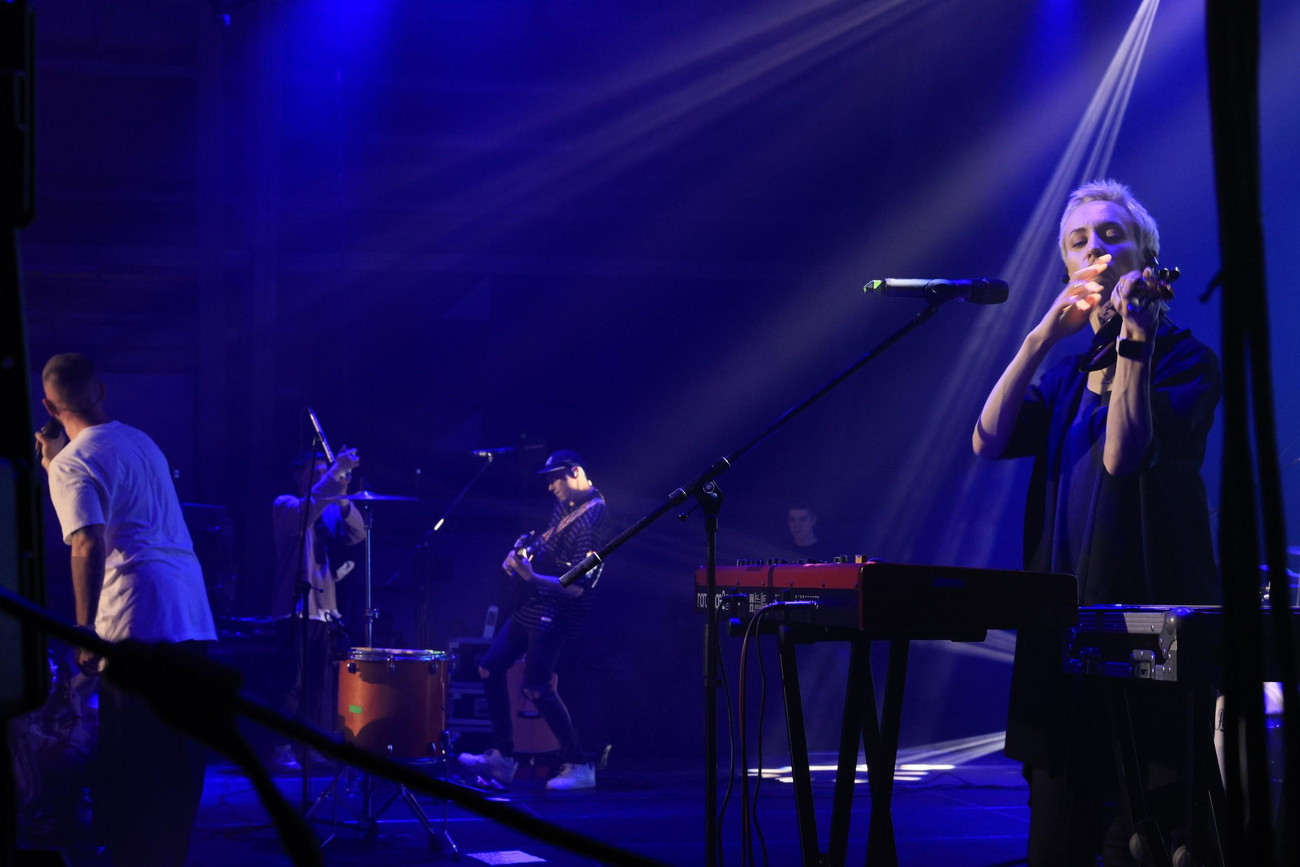 Репортаж с фестиваля «В ДВИЖЕНИИ». Концерт группы «Пицца». Фотограф в Туле Крупский АнДРей. Фотостудия «КАДР71» в Туле