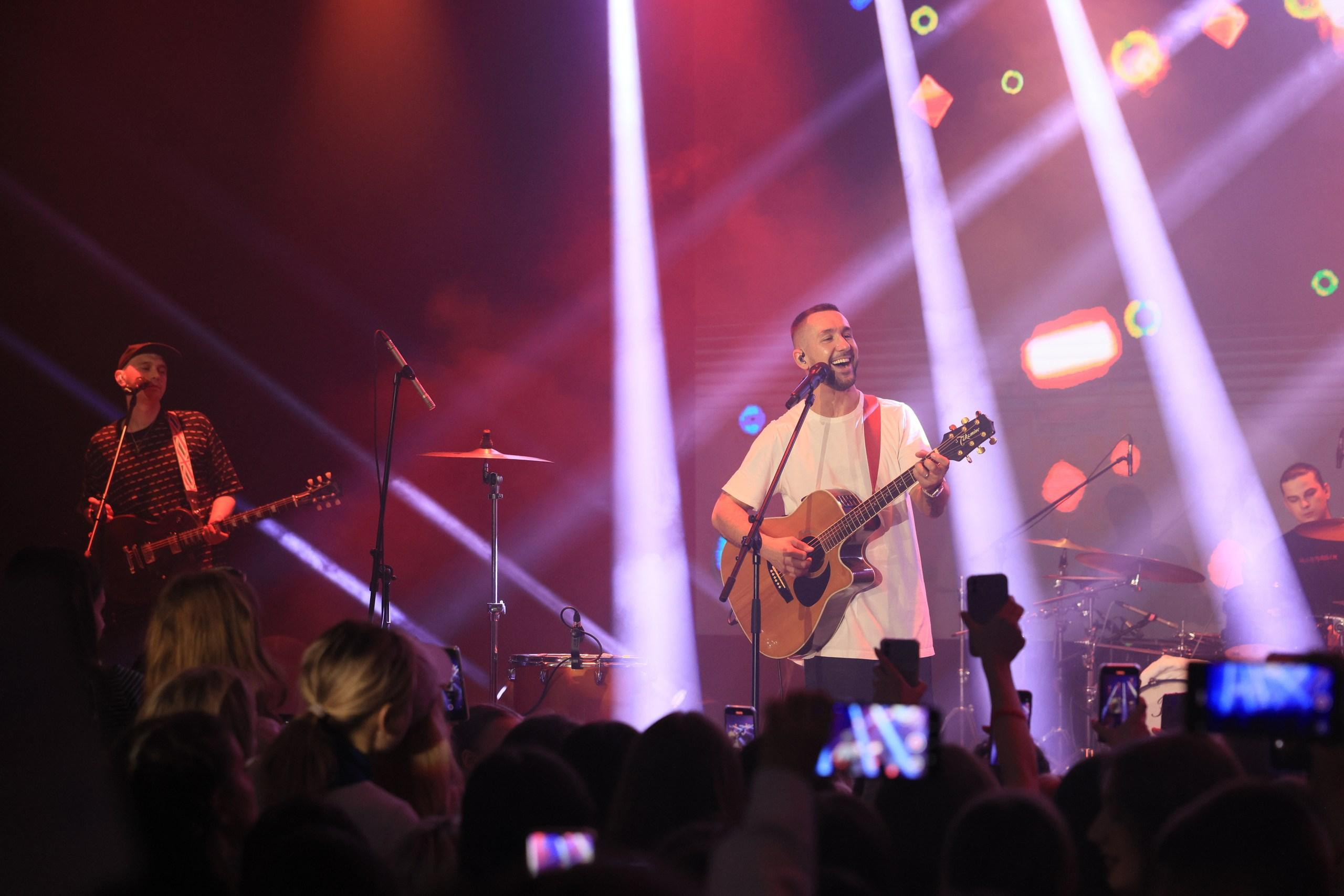 Репортаж с фестиваля «В ДВИЖЕНИИ». Концерт группы «Пицца». Фотограф в Туле Крупский АнДРей. Фотостудия «КАДР71» в Туле