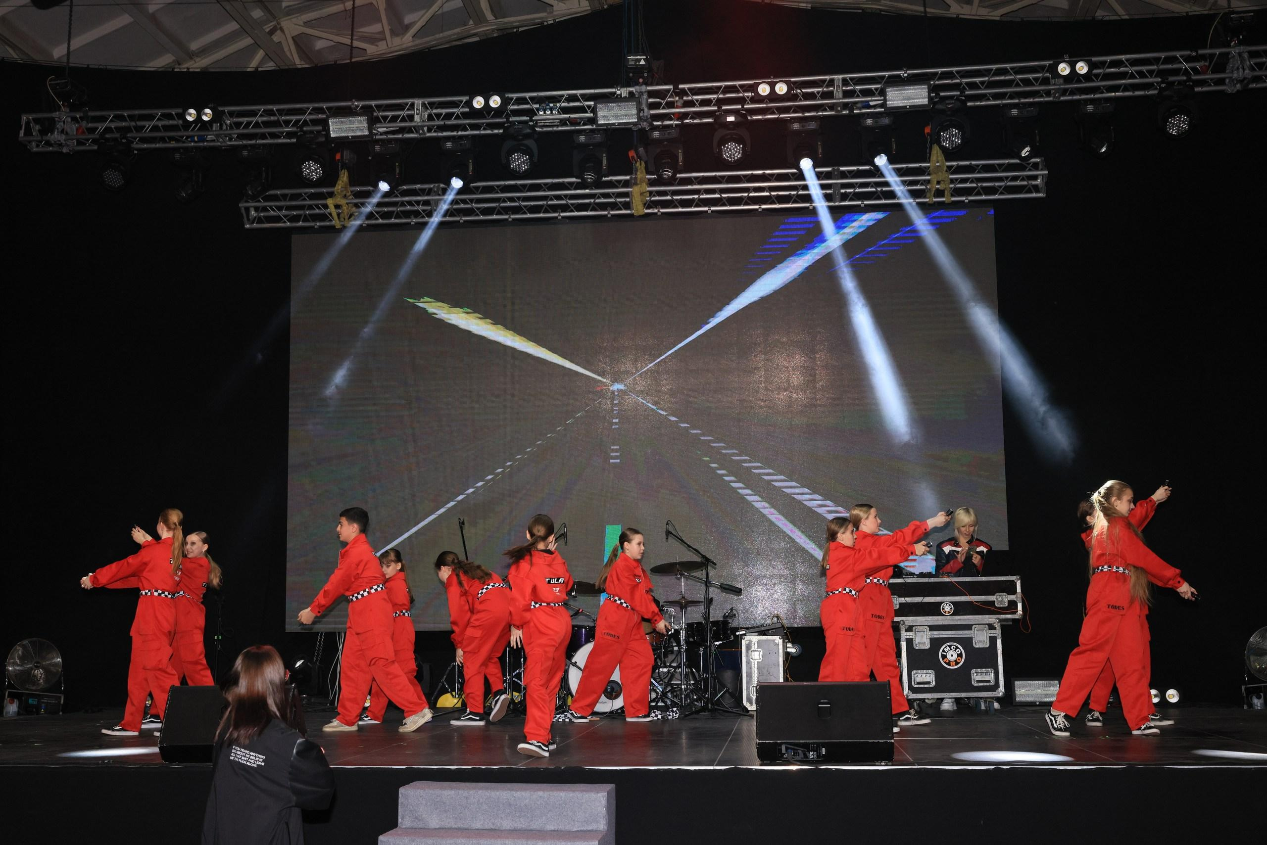 Репортаж с фестиваля «В ДВИЖЕНИИ». Концерт группы «Пицца». Фотограф в Туле Крупский АнДРей. Фотостудия «КАДР71» в Туле