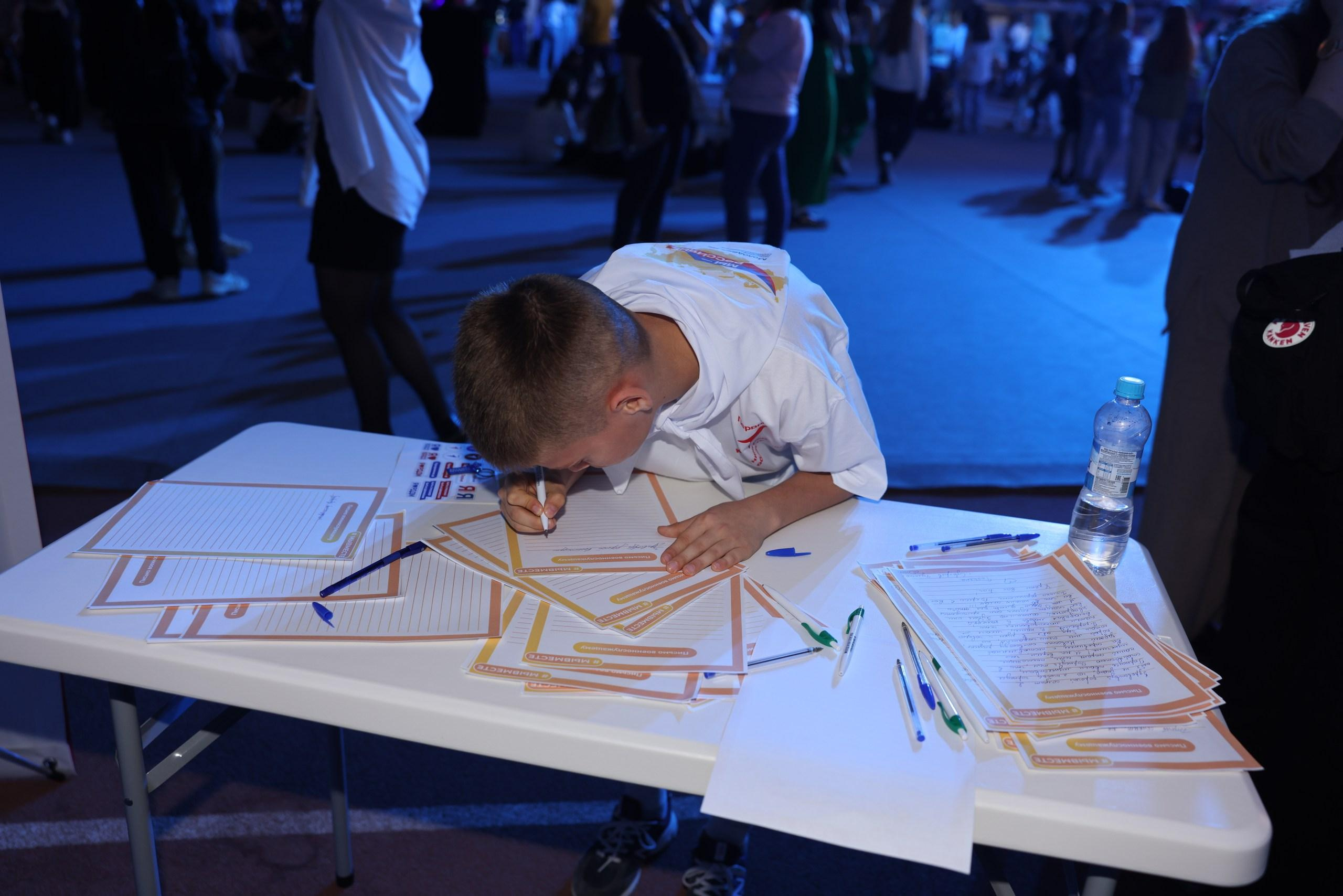 Репортаж с фестиваля «В ДВИЖЕНИИ». Концерт группы «Пицца». Фотограф в Туле Крупский АнДРей. Фотостудия «КАДР71» в Туле