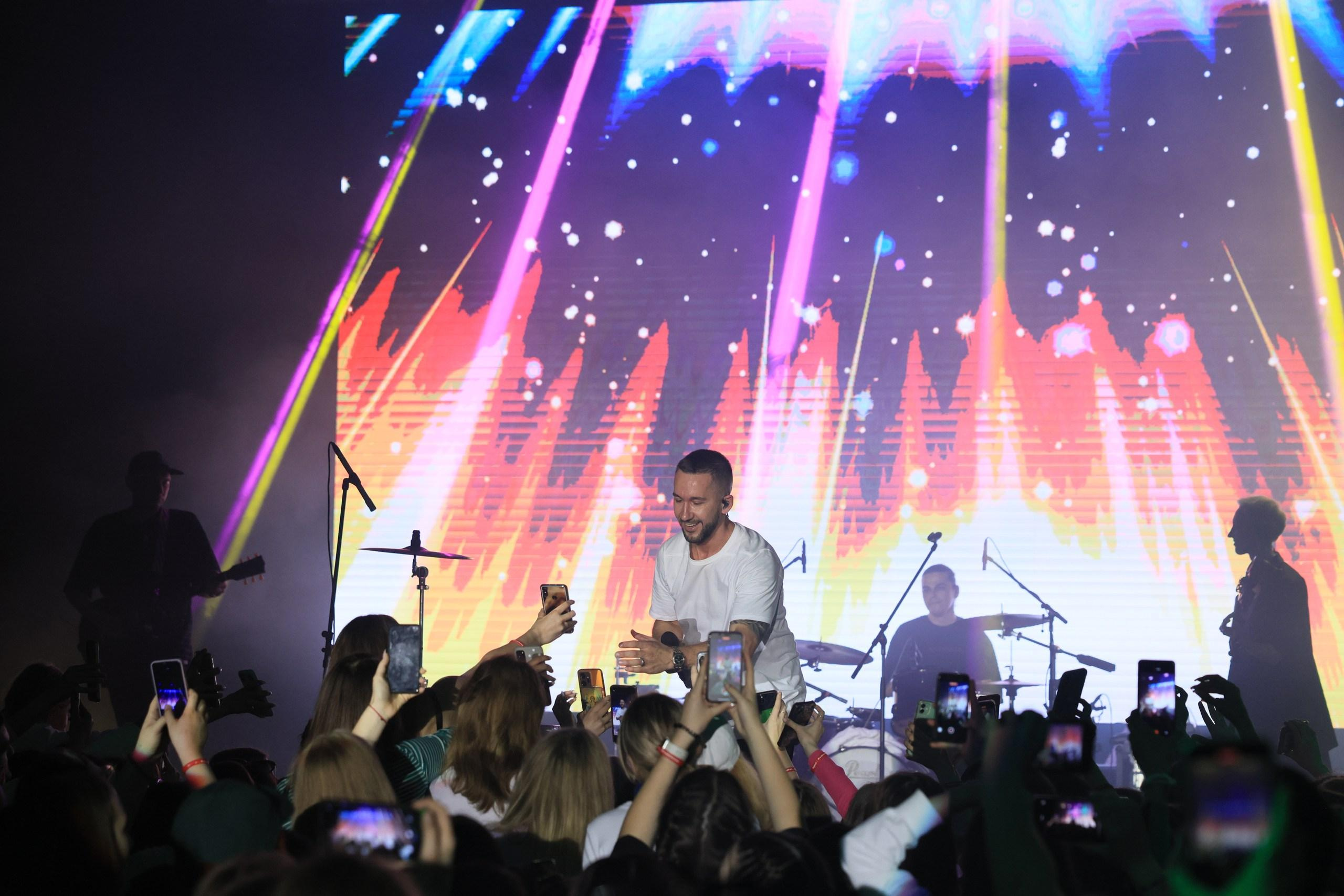 Репортаж с фестиваля «В ДВИЖЕНИИ». Концерт группы «Пицца». Фотограф в Туле Крупский АнДРей. Фотостудия «КАДР71» в Туле