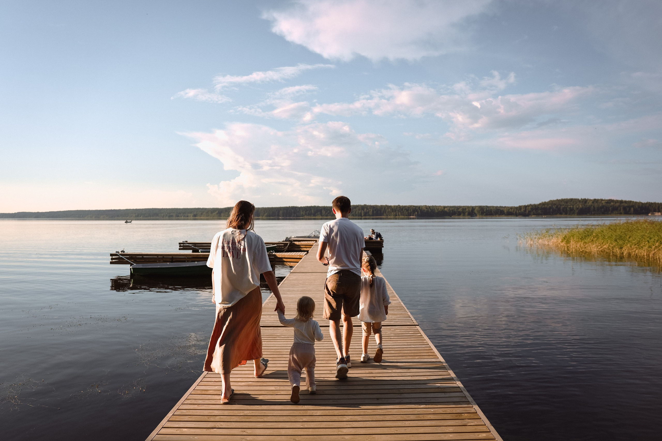 Прогулка к озеру в Marja. Ваш семейный newborn и lifestyle фотограф в СПБ Наталья Журавлева