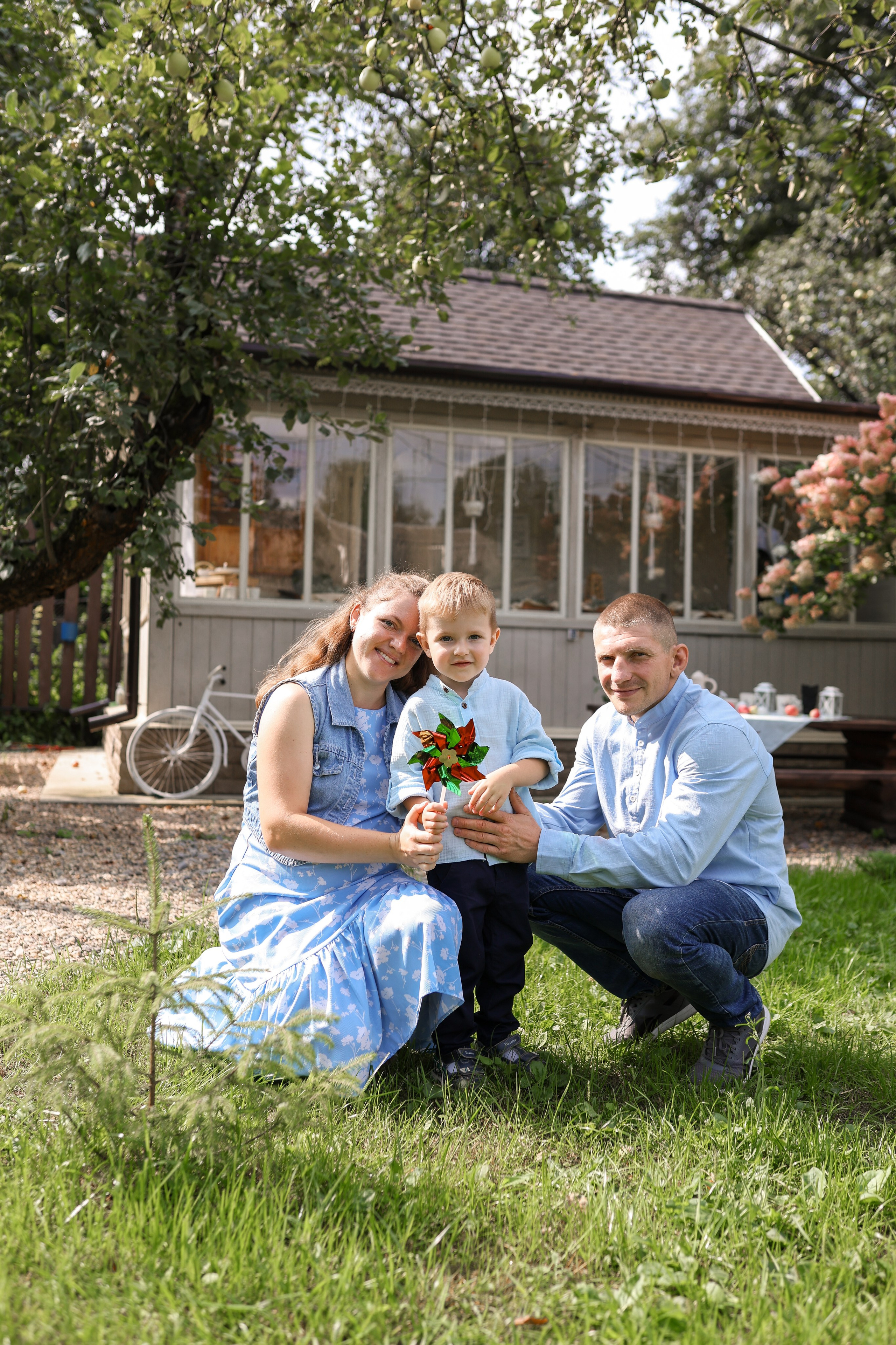 Фотосессия беременности в загородной студии Купавна. Фотограф в Железнодорожном и Балашихе