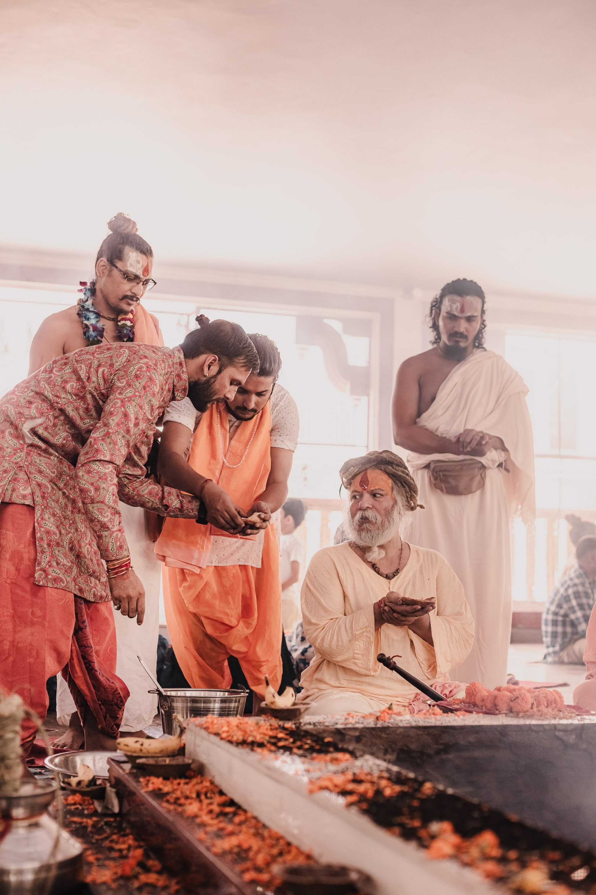 Navaratri yajna at Devraha Baba Ji ashram. Мариам Багдасарян