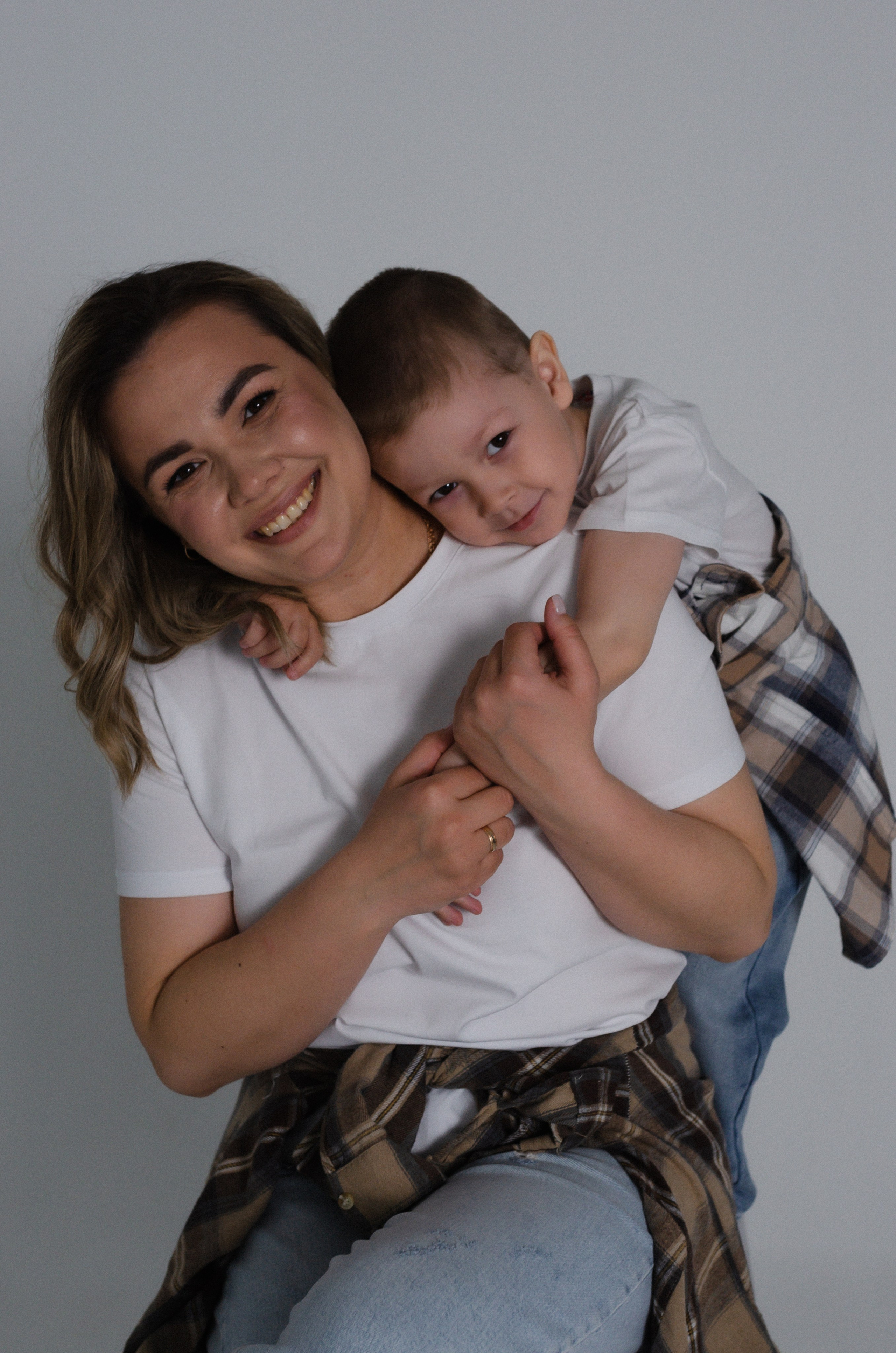 Оля и Мирон. Семейный фотограф в Барнауле и Санкт-Петербурге Ирина Ястребова