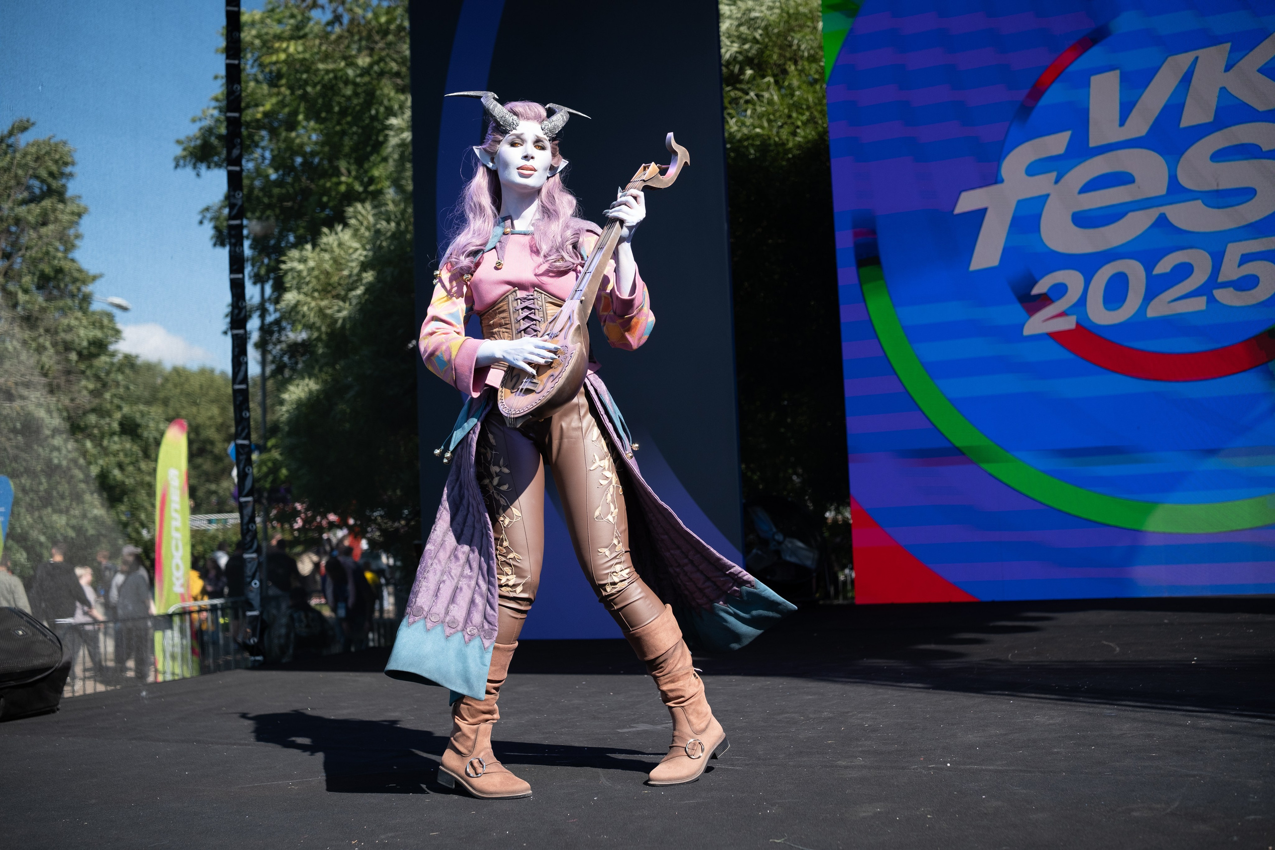 VK Fest 2025 Санкт-Петербург. Репортажный фотограф в Санкт-Петербурге Максим Варбулайнен