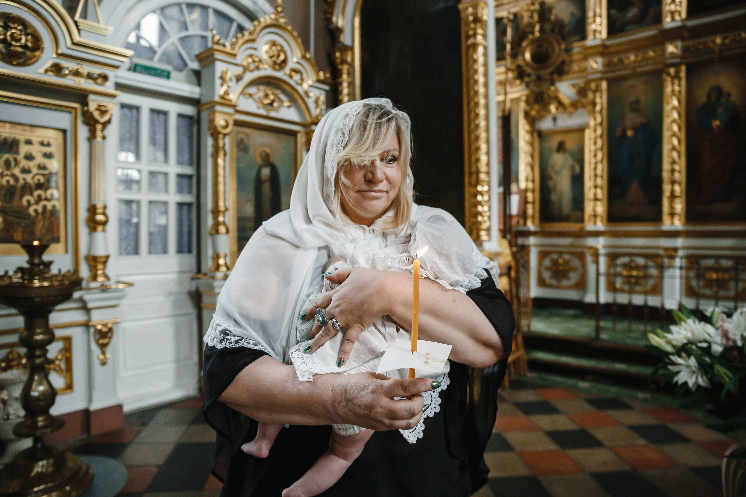 Крещение в храме Спаса Нерукотворного Образа в Б.Свинорье Г.Москвы. Фотограф на Крещение Москва