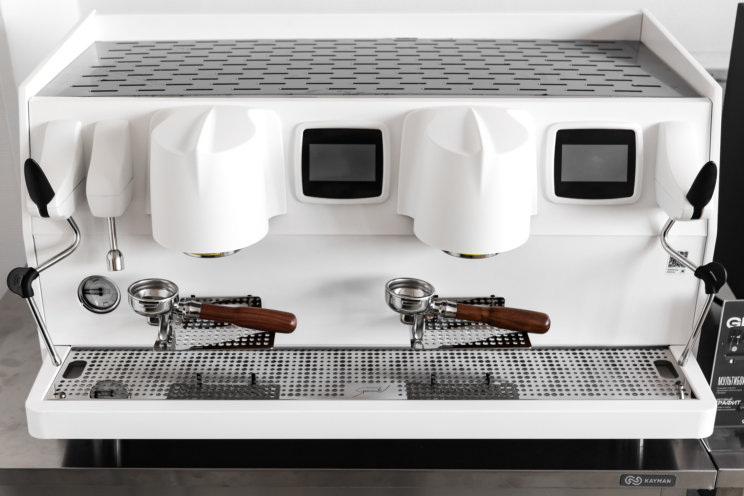 MANIFESTA SPECIALE FOR MARKETPLACE. Mixturecaptures